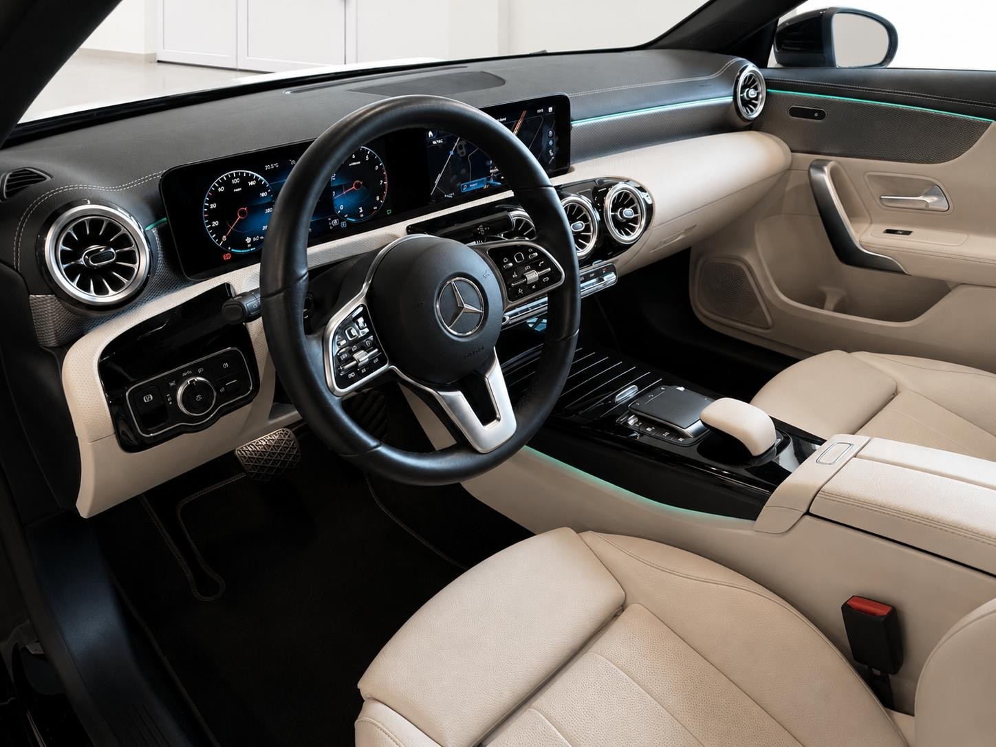 MERCEDES-BENZ CLA 200 | Apple CarPlay | Digital Cockpit | Luxus Interieur-image-10