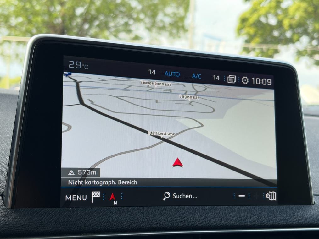 PEUGEOT 5008 1.5 BlueHDi Allure EAT-image-5