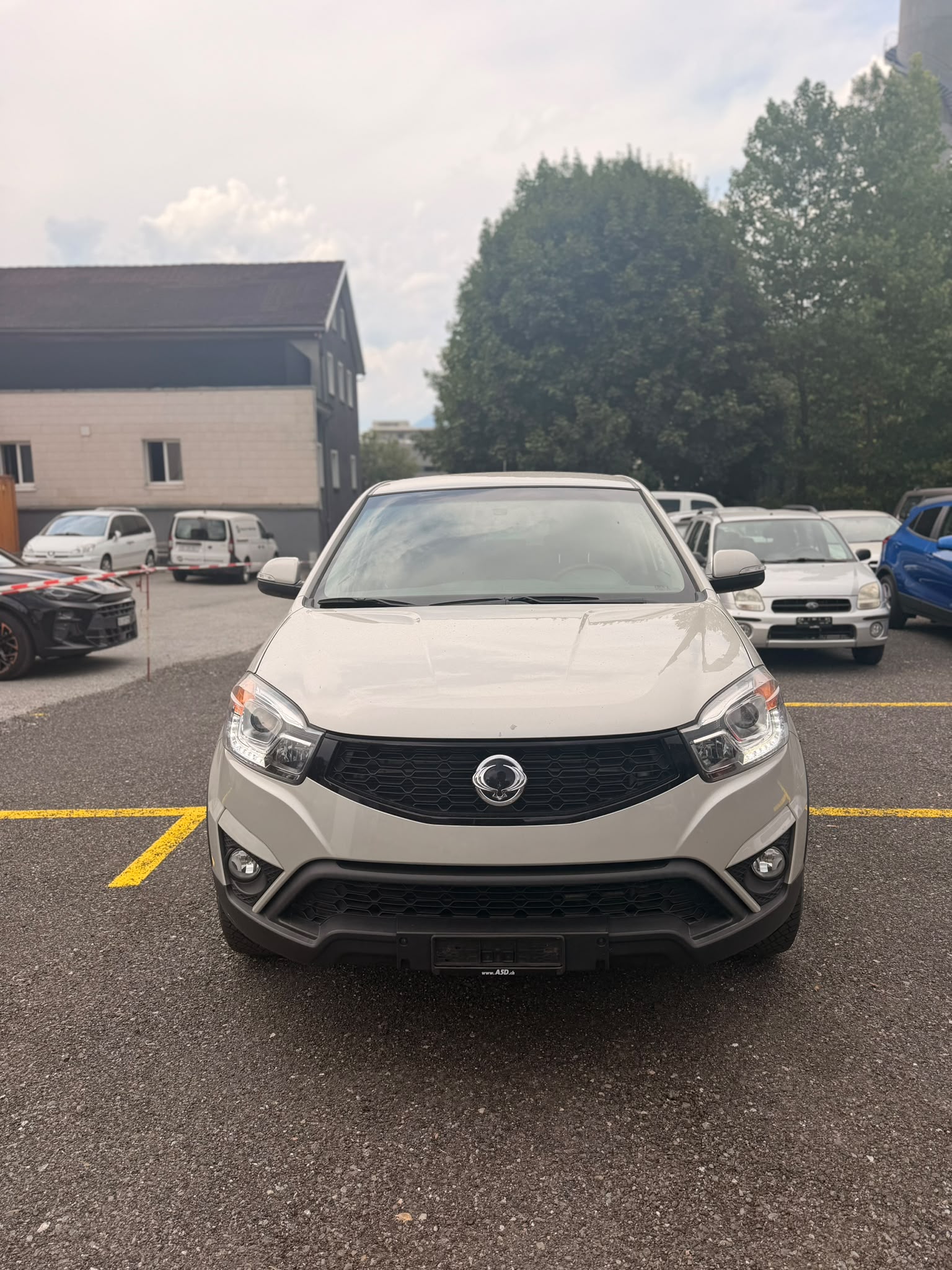 KGM-SsangYong Korando 2.0 e-XDI 4WD-image-5