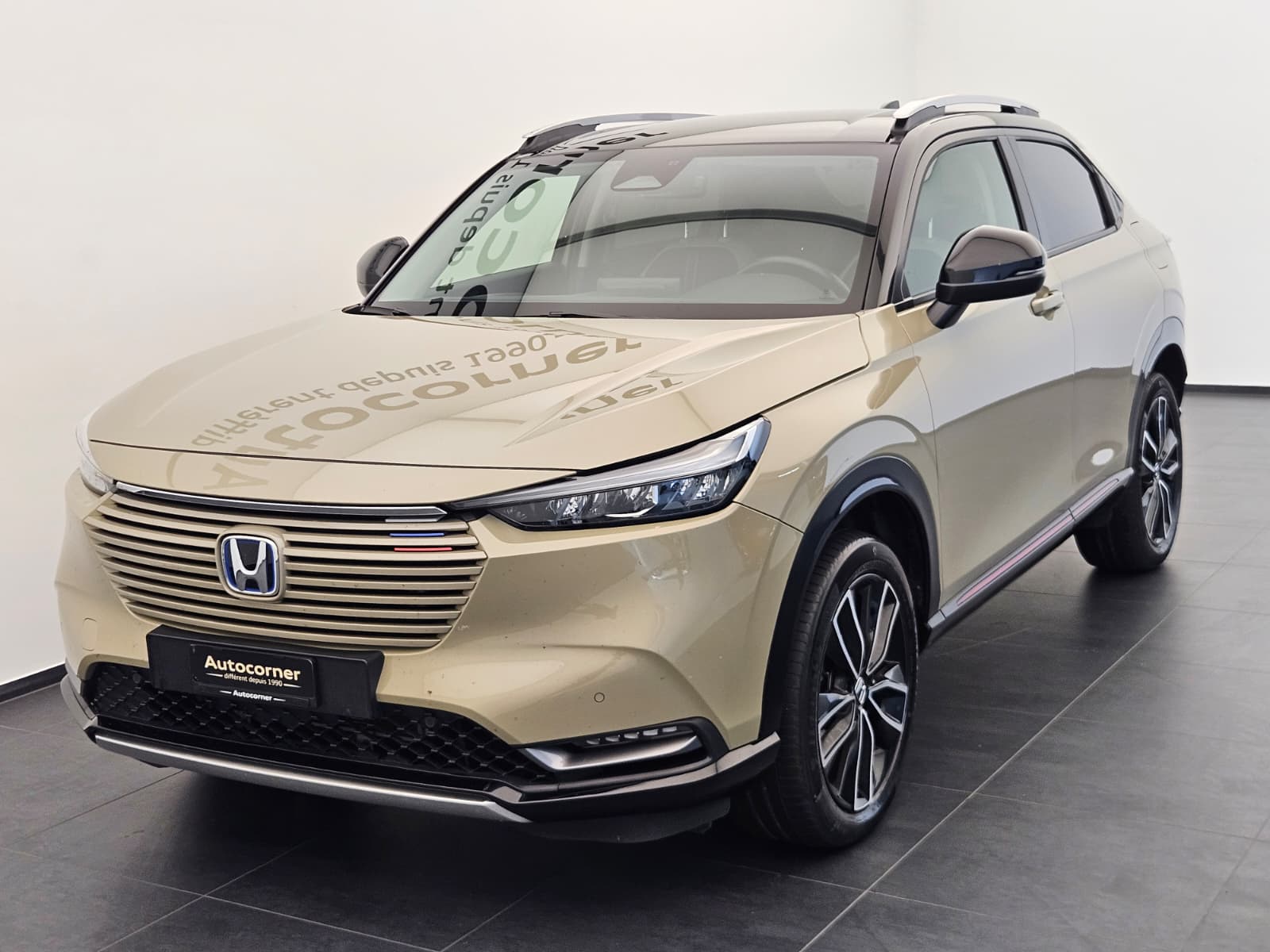 HONDA HR-V 1.5i-MMD Advance Style CVT-image-2