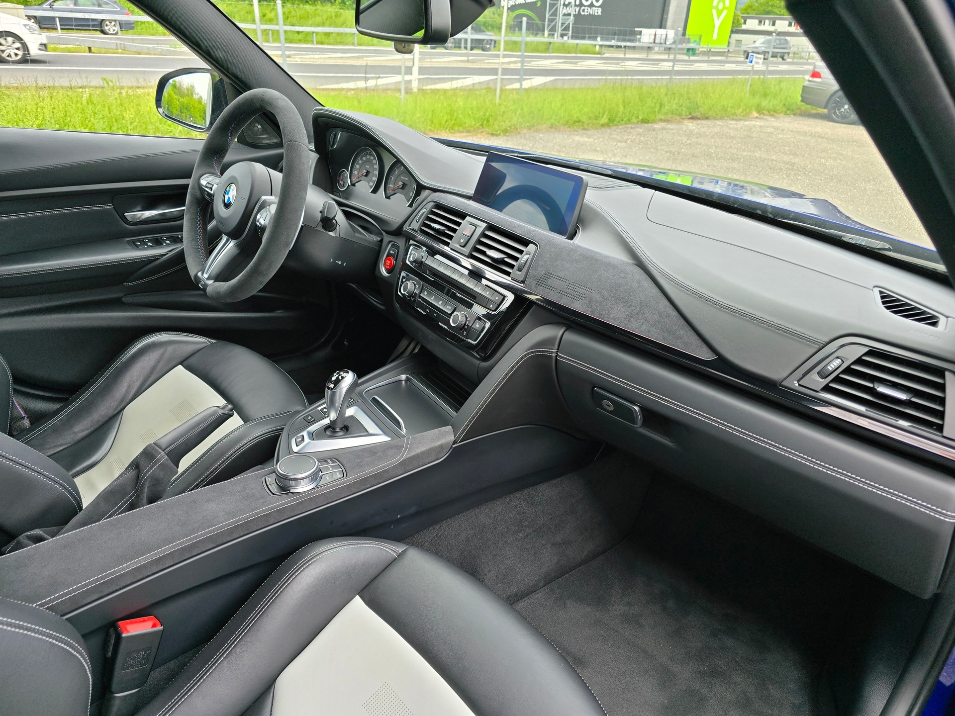 BMW M3 CS SAN MARINO-image-14
