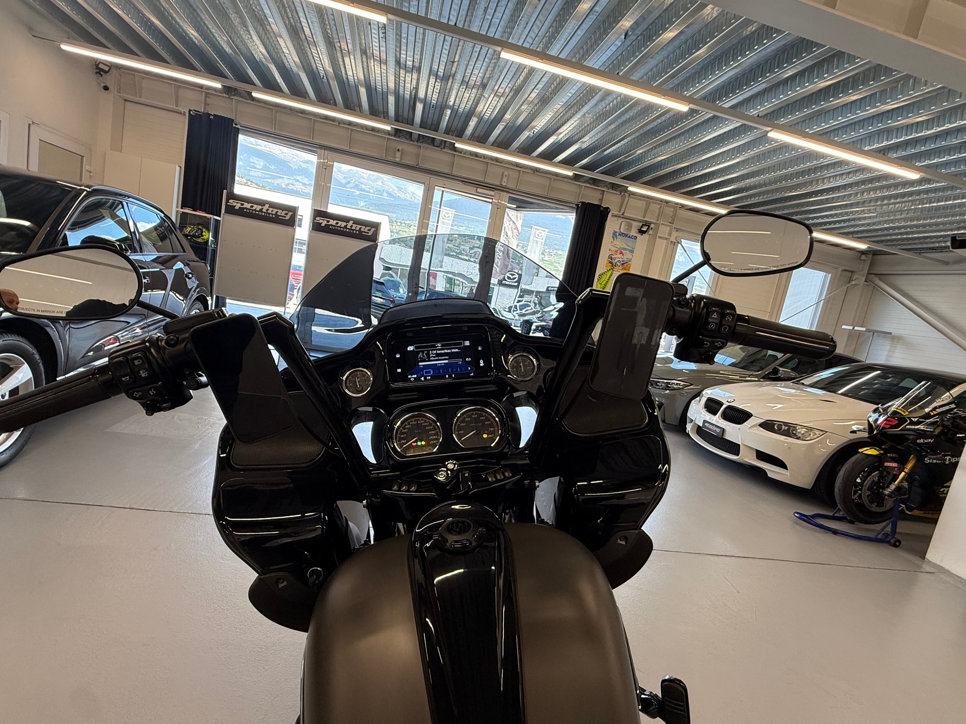 HARLEY-DAVIDSON FLTRXS Road Glide Special 114 ABS-image-9
