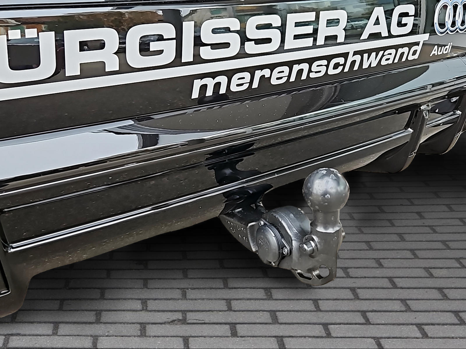 AUDI S6 Avant e-tron quattro Mythosschwarz Metallic-image-15