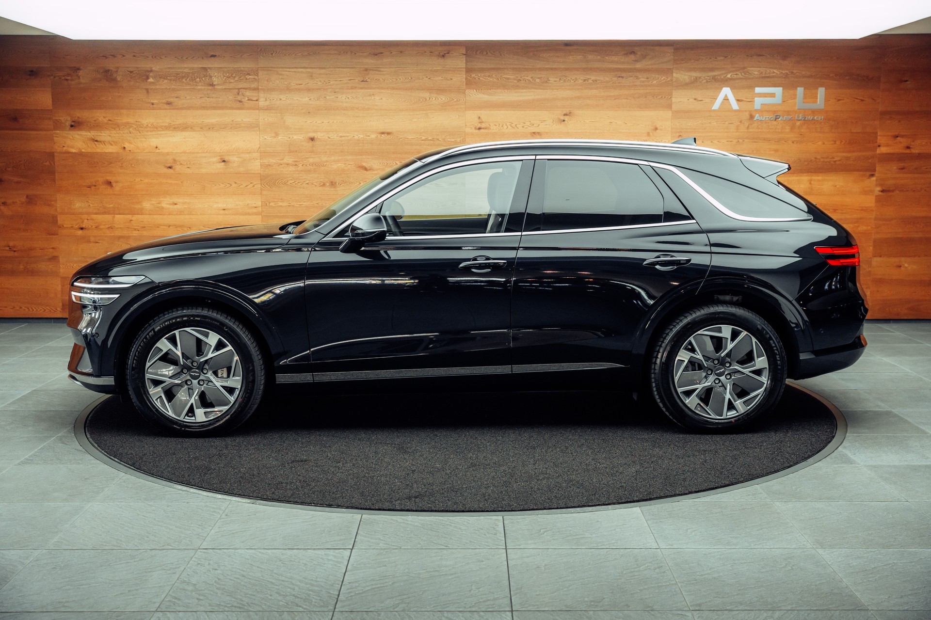 GENESIS GV70 Electrified Sport kWh 77,4 AWD-image-8