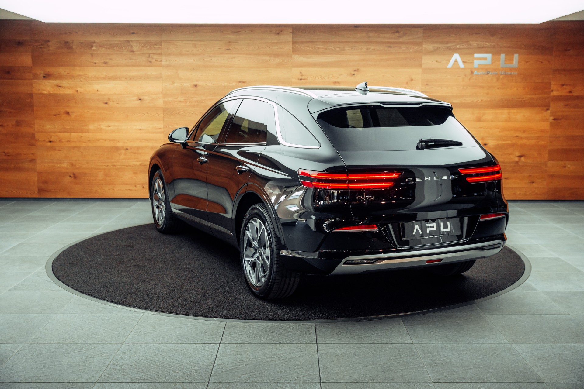 GENESIS GV70 Electrified Sport kWh 77,4 AWD-image-2