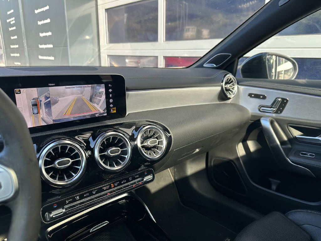 MERCEDES-BENZ A 45 S AMG 4matic+ - CH-image-9
