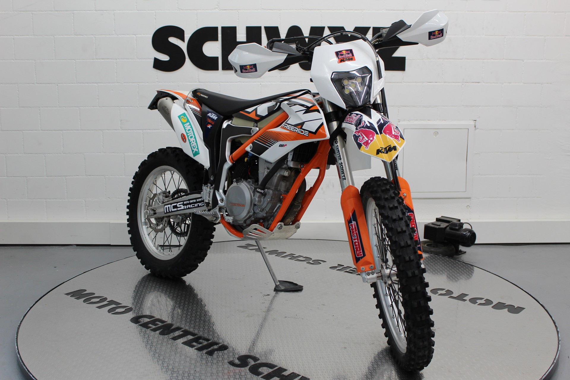 KTM 350 F Freeride-showroom-element-1