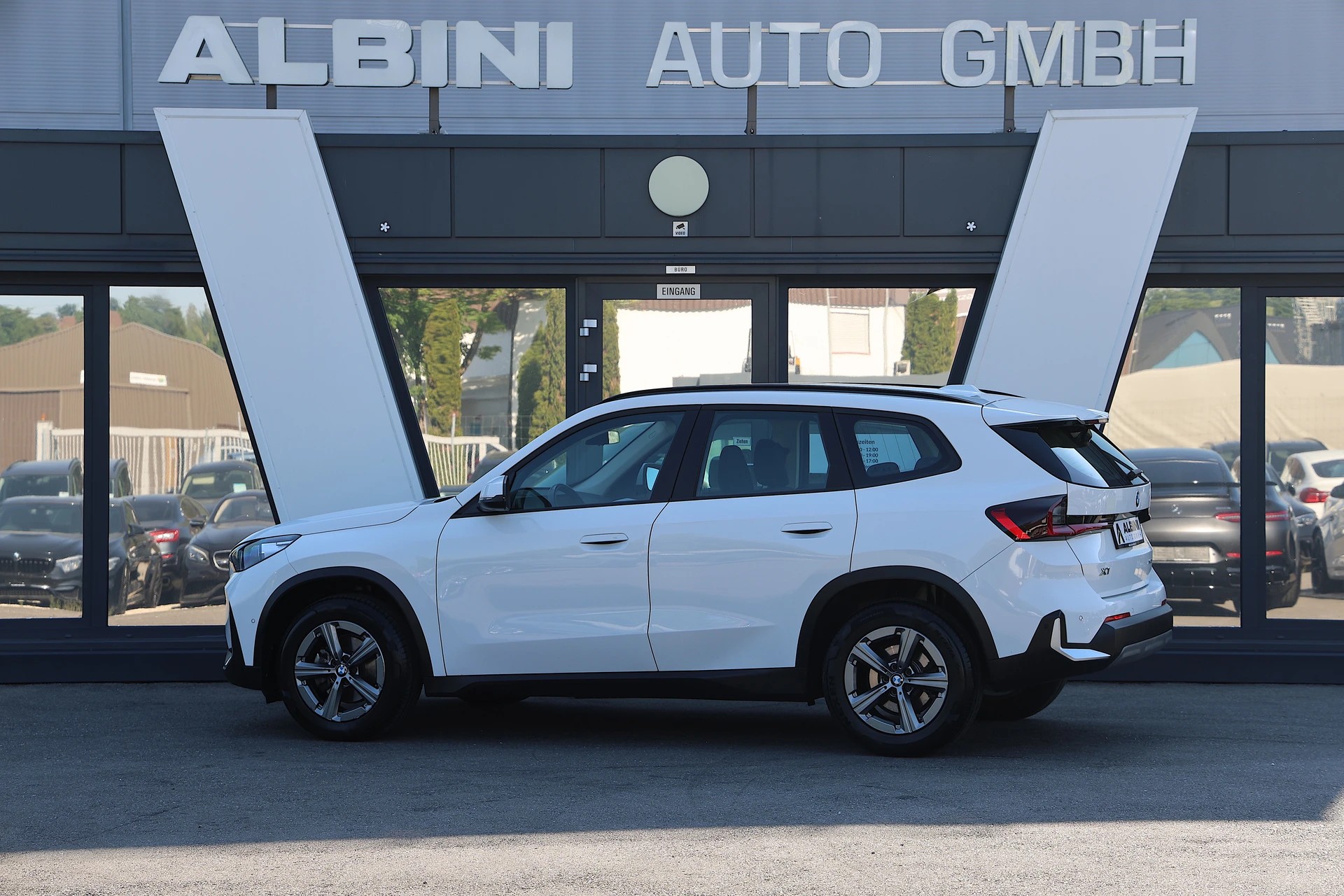 BMW X1 20d xDrive-image-3