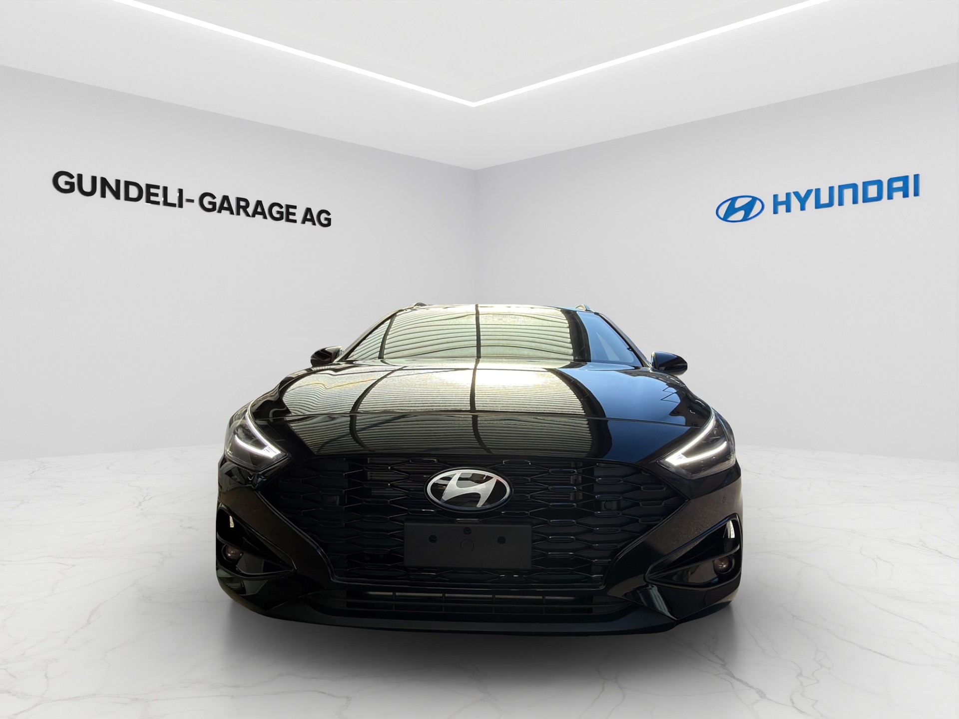 HYUNDAI i30 Wagon 1.5 T-GDi Amplia 48V MH DCT-showroom-element-1