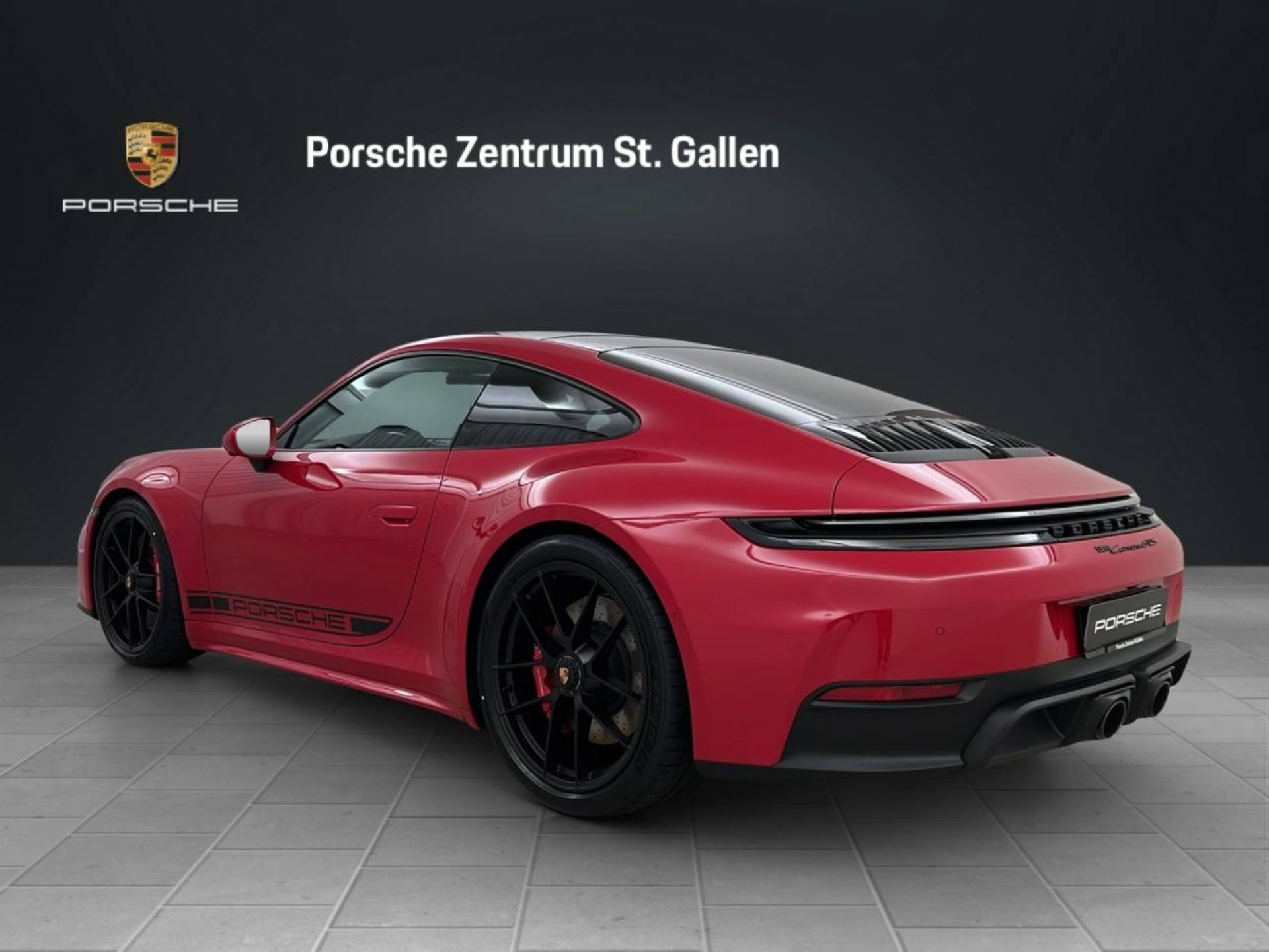PORSCHE 911 Carrera GTS-image-1