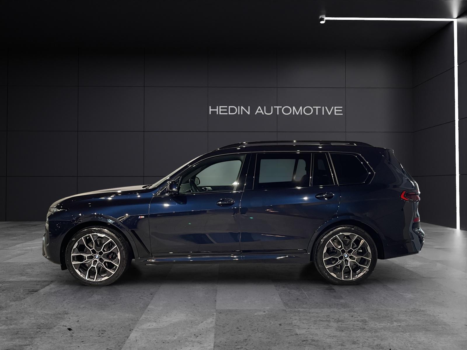 BMW X7 40i xDrive SAG-showroom-element-1