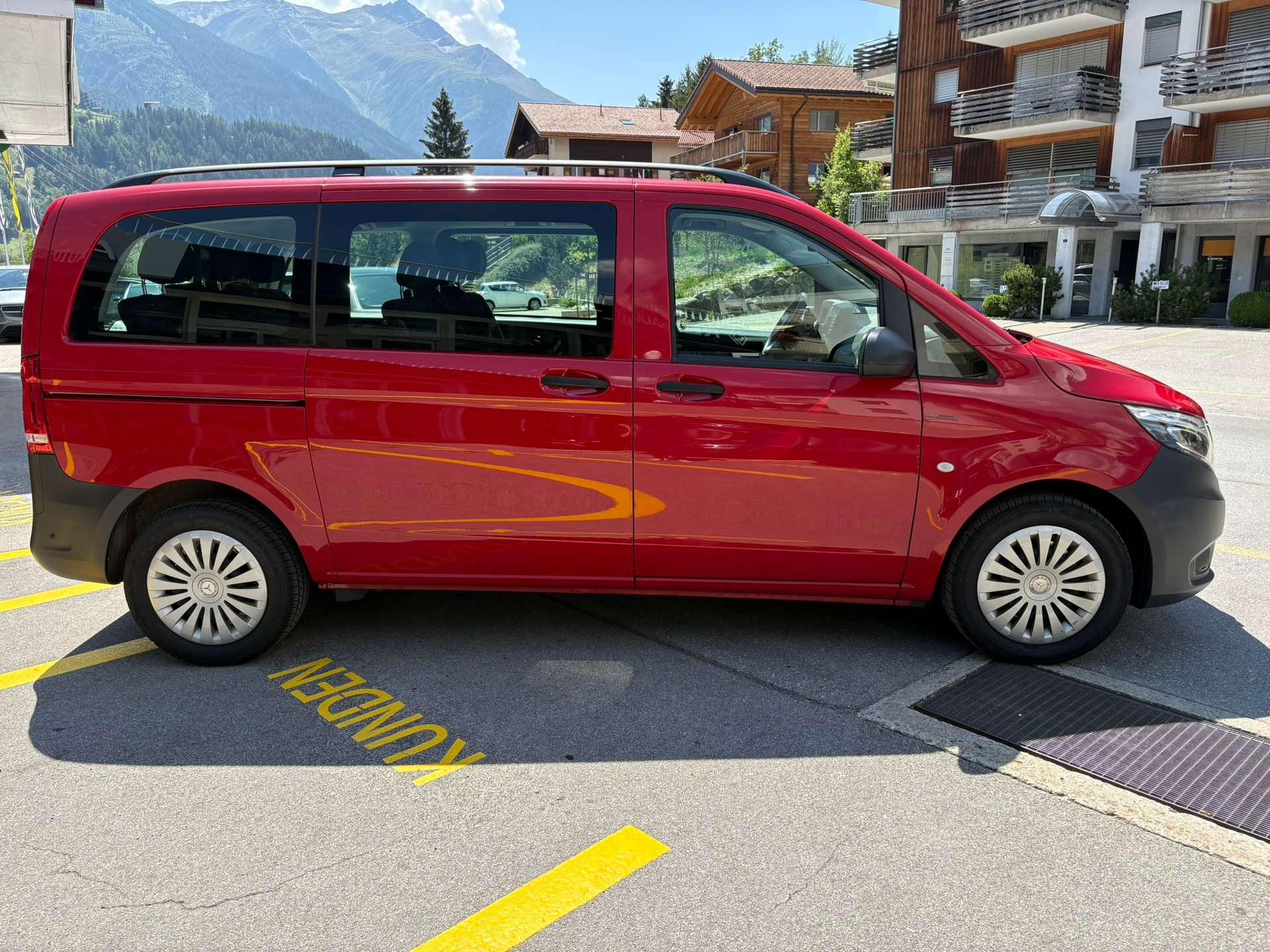 MERCEDES-BENZ Vito 116 BT Pro 4M A-image-3