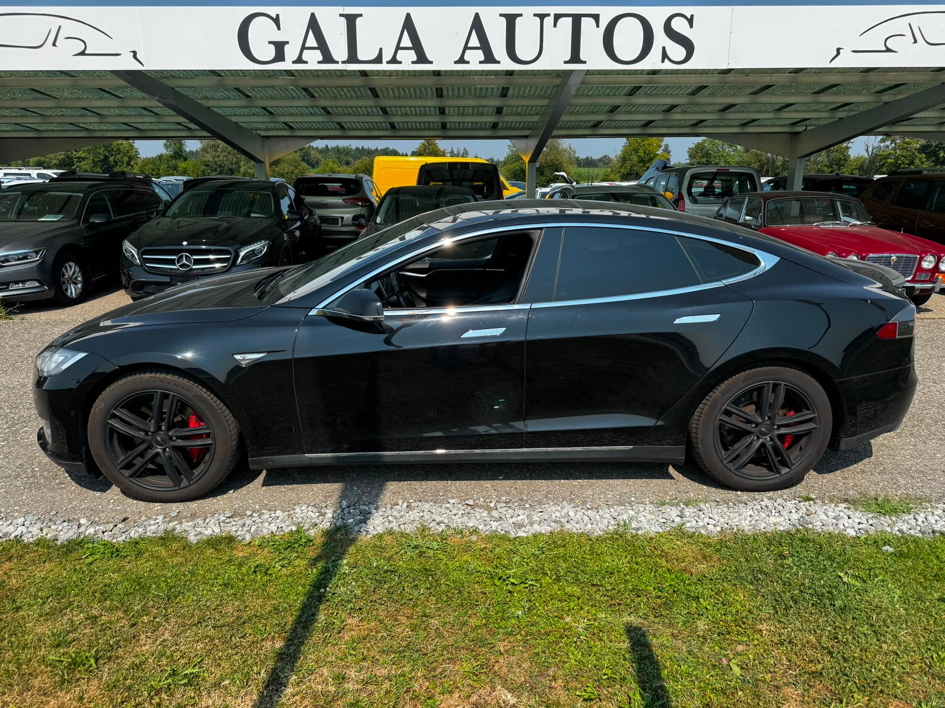 TESLA Model S 85 D Performance-image-6