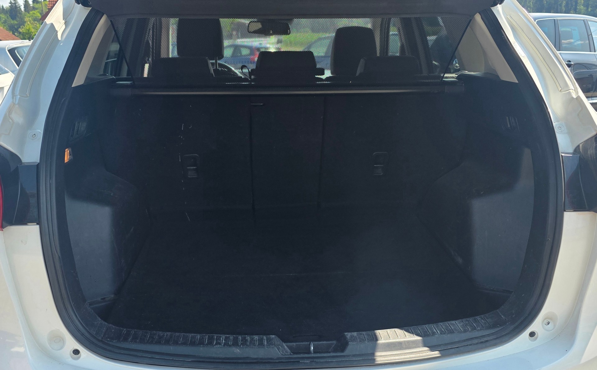 MAZDA CX-5 2.2 D HP Revolution AWD Automatic-image-10