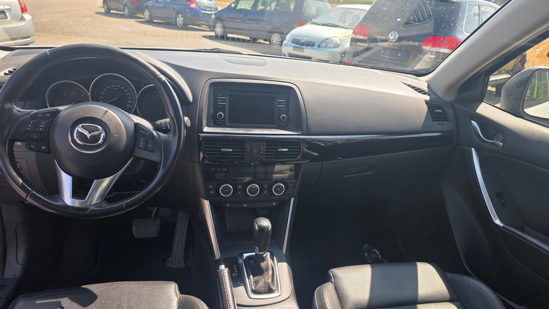 MAZDA CX-5 2.2 D HP Revolution AWD Automatic-image-5