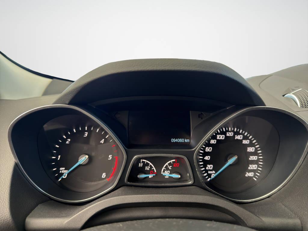 FORD Kuga 2.0 TDCi 150 Trend-image-10