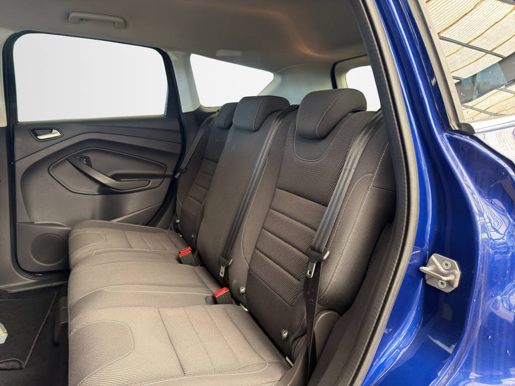 FORD Kuga 2.0 TDCi 150 Trend-image-14