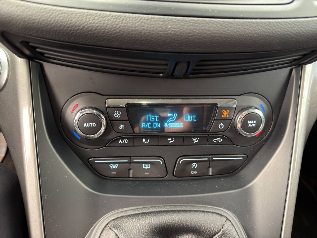 FORD Kuga 2.0 TDCi 150 Trend-image-16