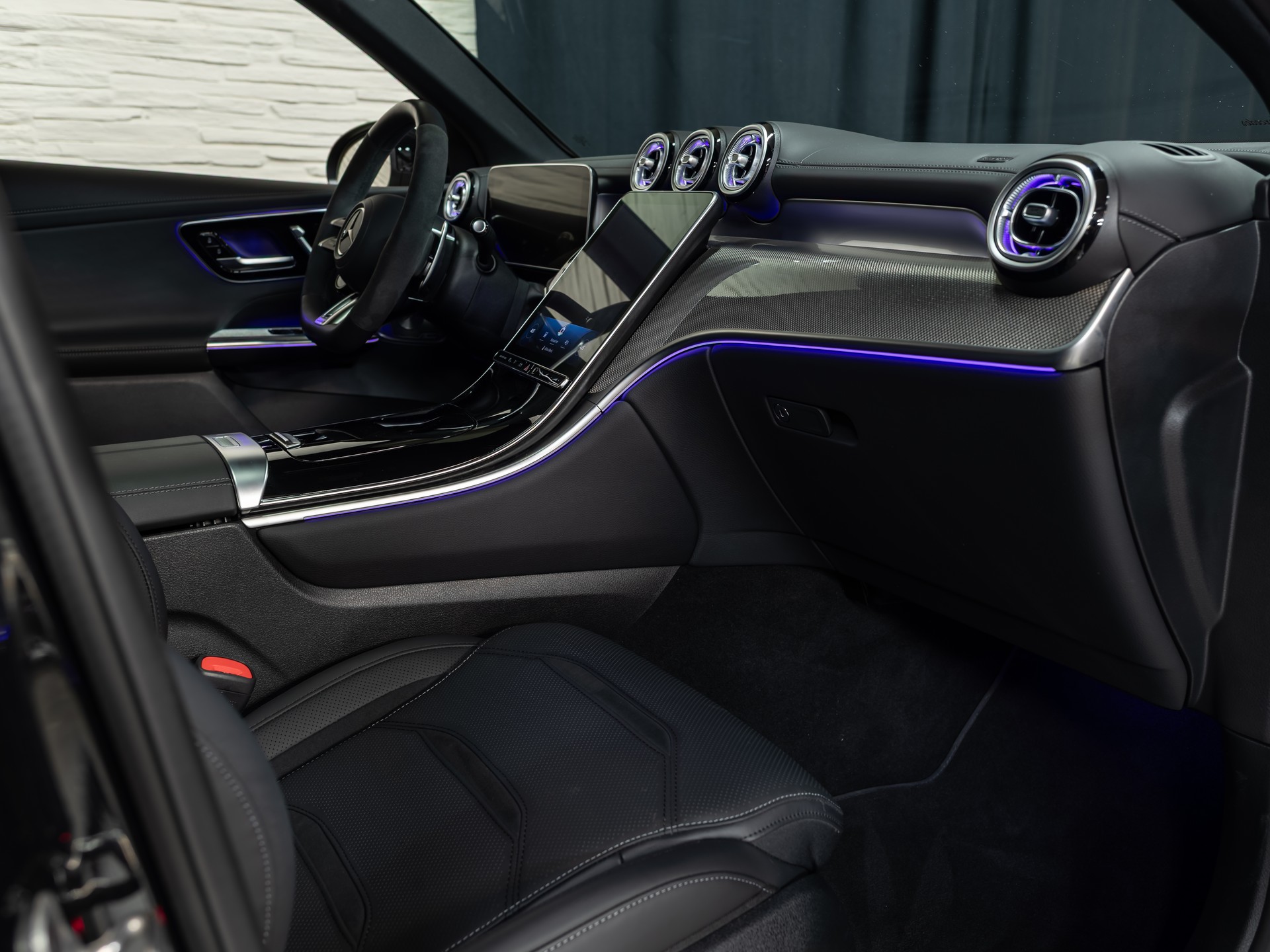 MERCEDES-BENZ GLC 63 AMG S E Performance-image-8