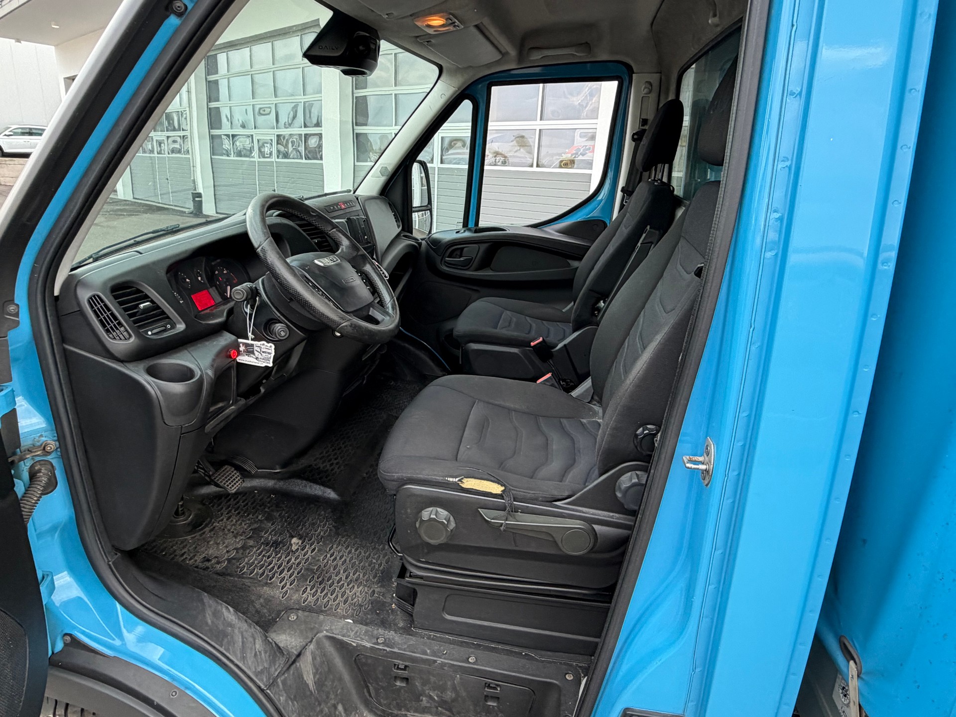 IVECO 35 S 18 A8-image-8