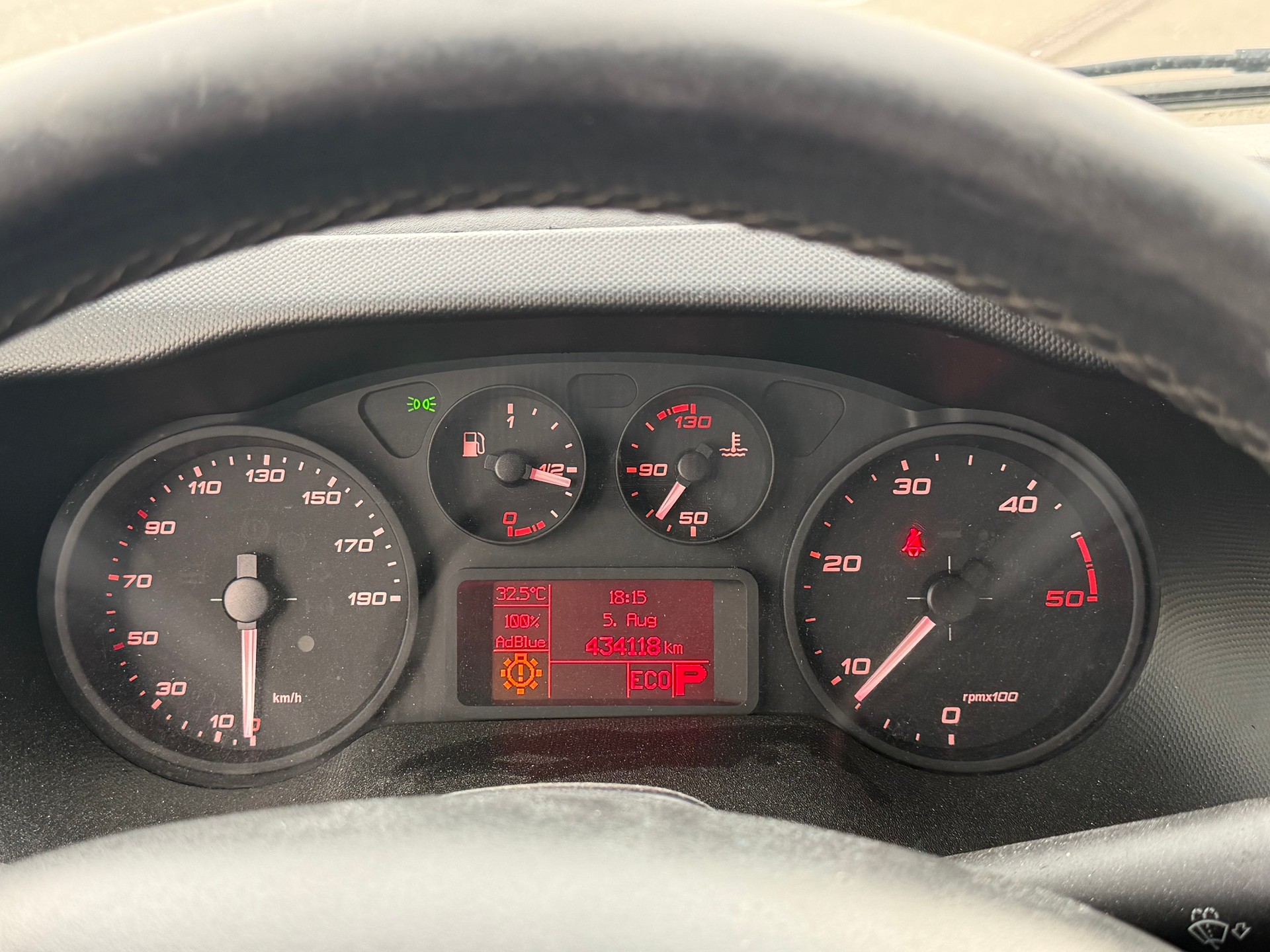 IVECO 35 S 18 A8-image-10