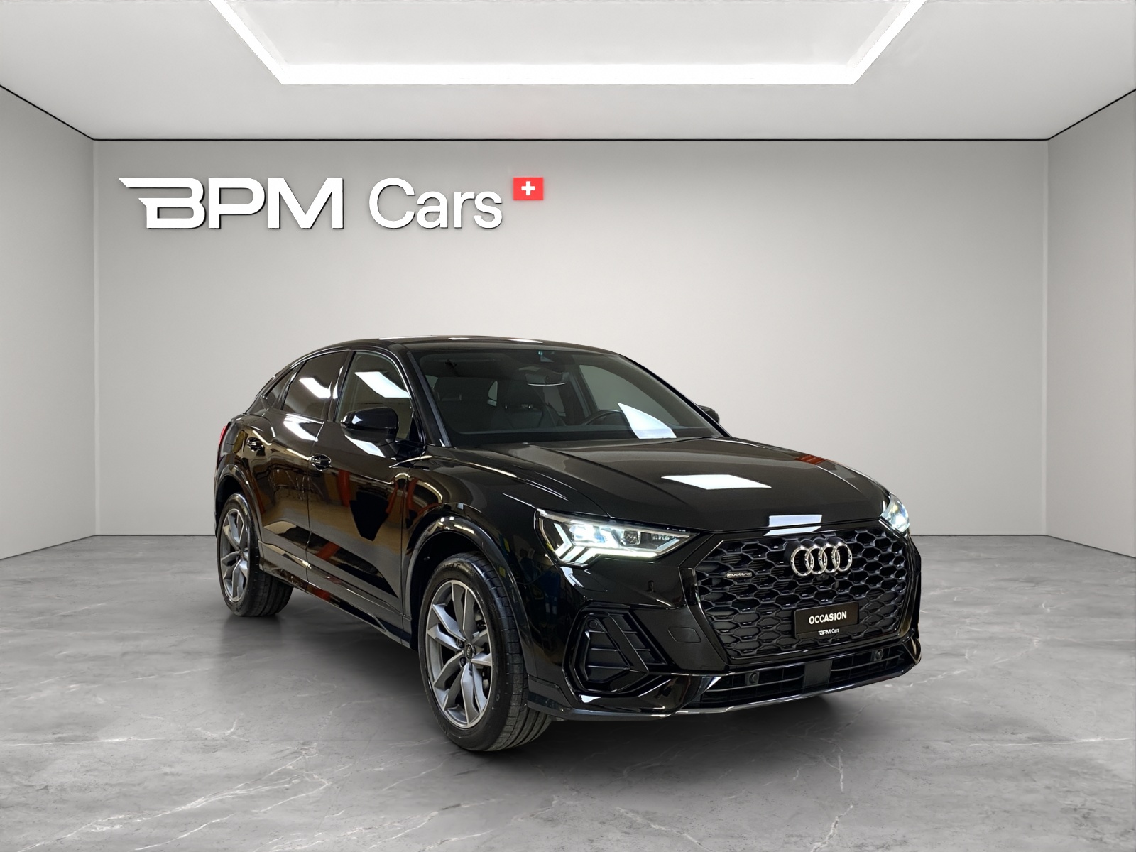 AUDI Q3 Sportback 45 TFSI S line quattro S-tronic-image-4
