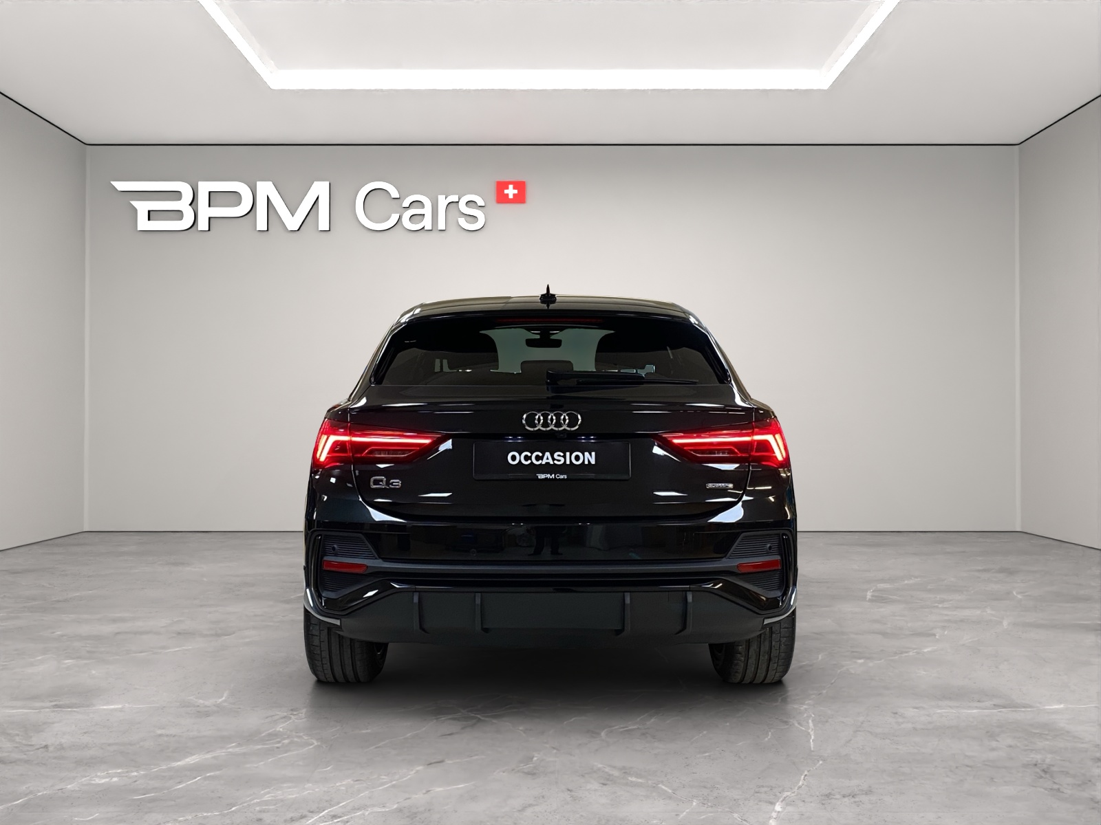 AUDI Q3 Sportback 45 TFSI S line quattro S-tronic-image-3