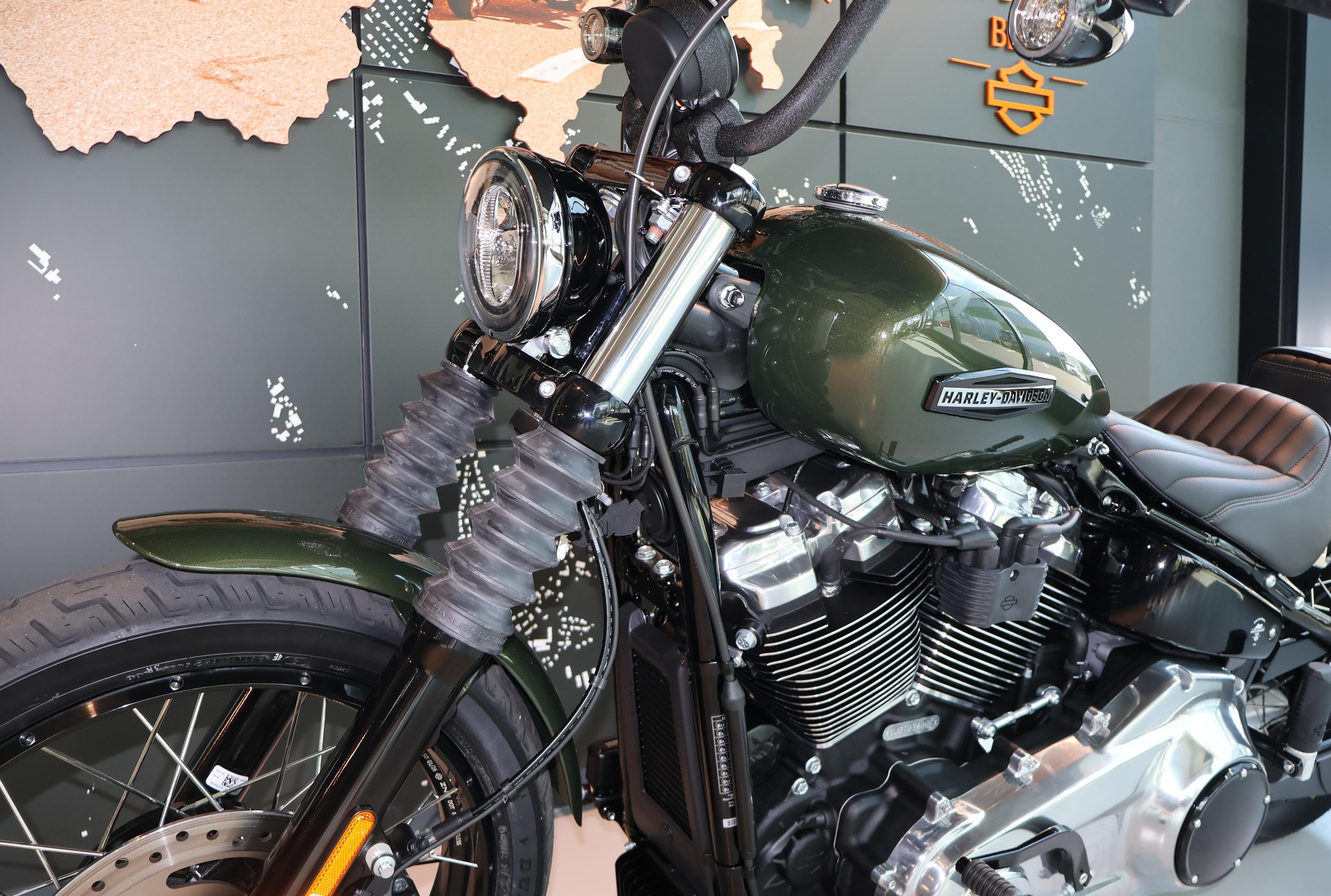 HARLEY-DAVIDSON FXBB Softail Street Bob 117ci-image-5