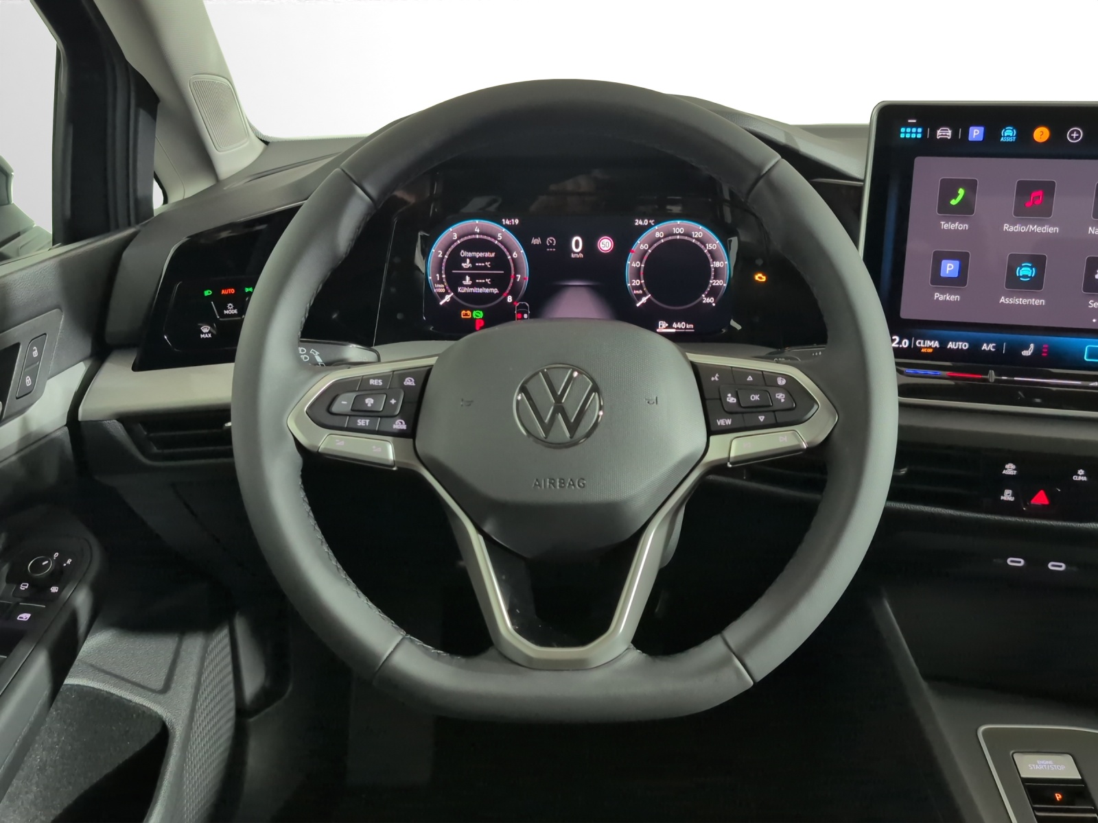 VW Golf 1.5 e TSI mHEV Basis DSG-image-12