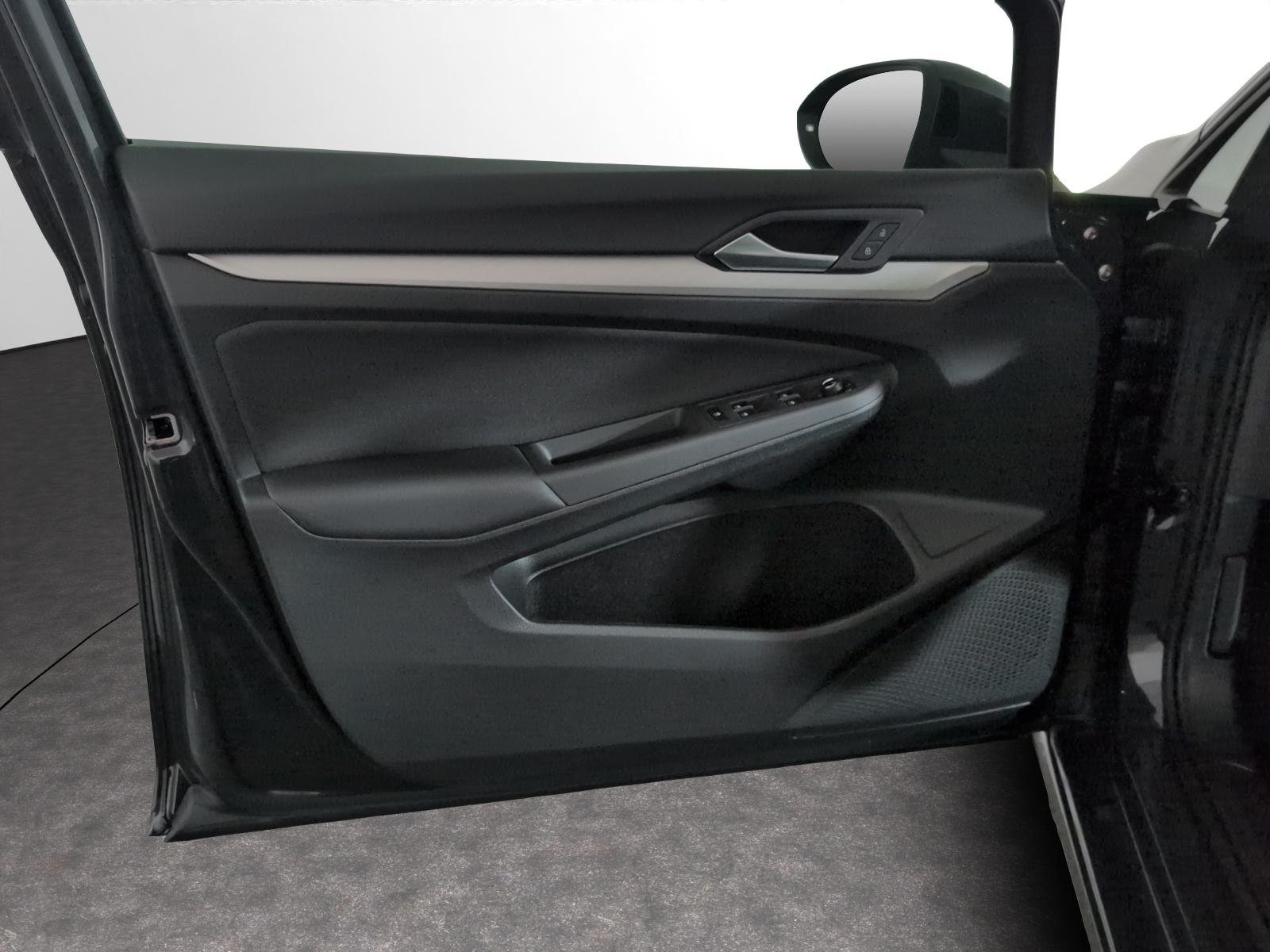 VW Golf 1.5 e TSI mHEV Basis DSG-image-14