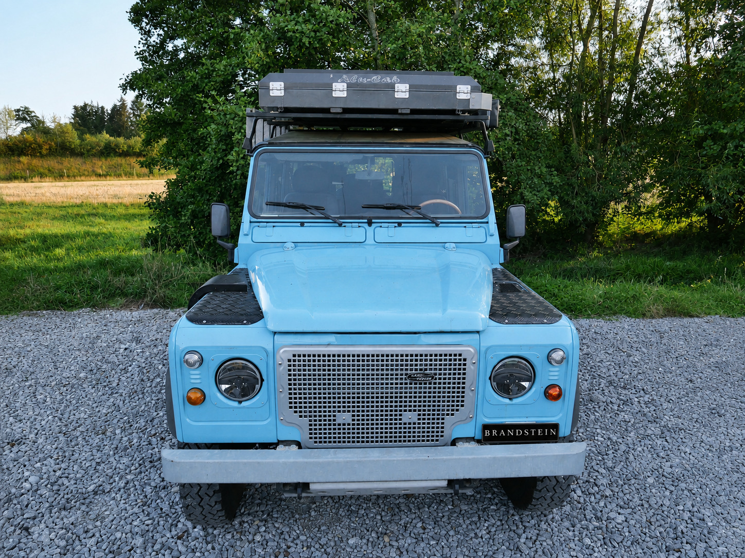 LAND ROVER DEFENDER-image-3