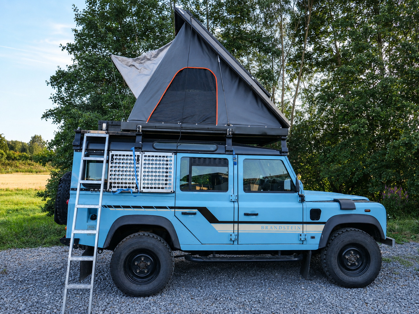 LAND ROVER DEFENDER-image-12