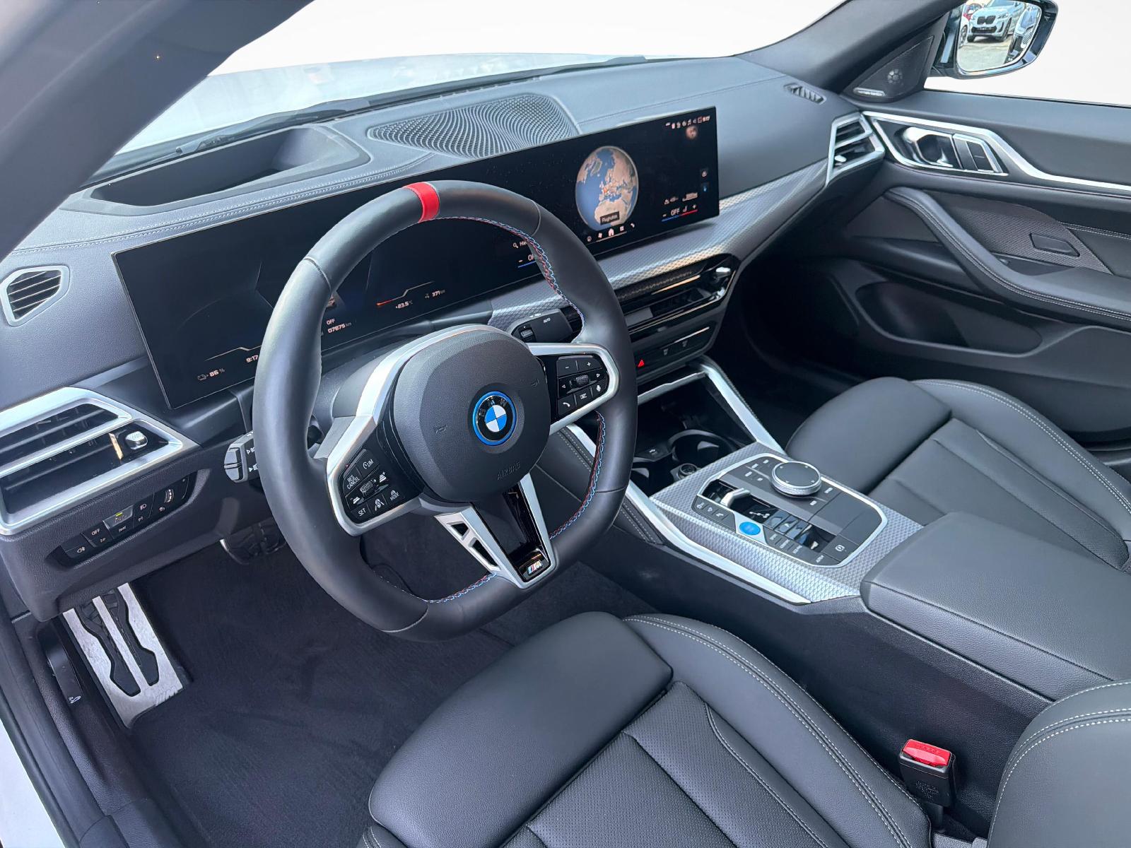 BMW i4 M60-image-11