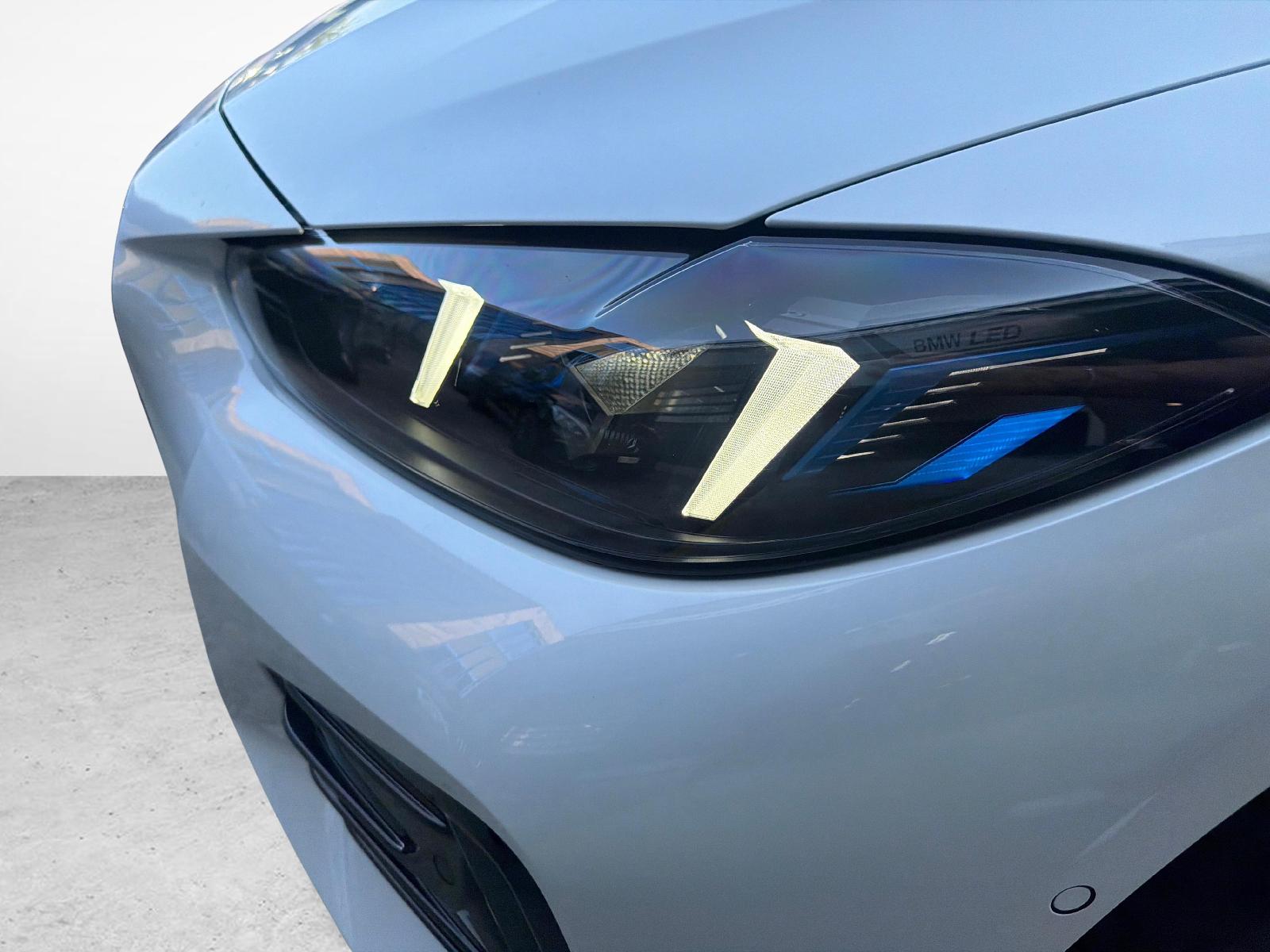BMW i4 M60-image-21