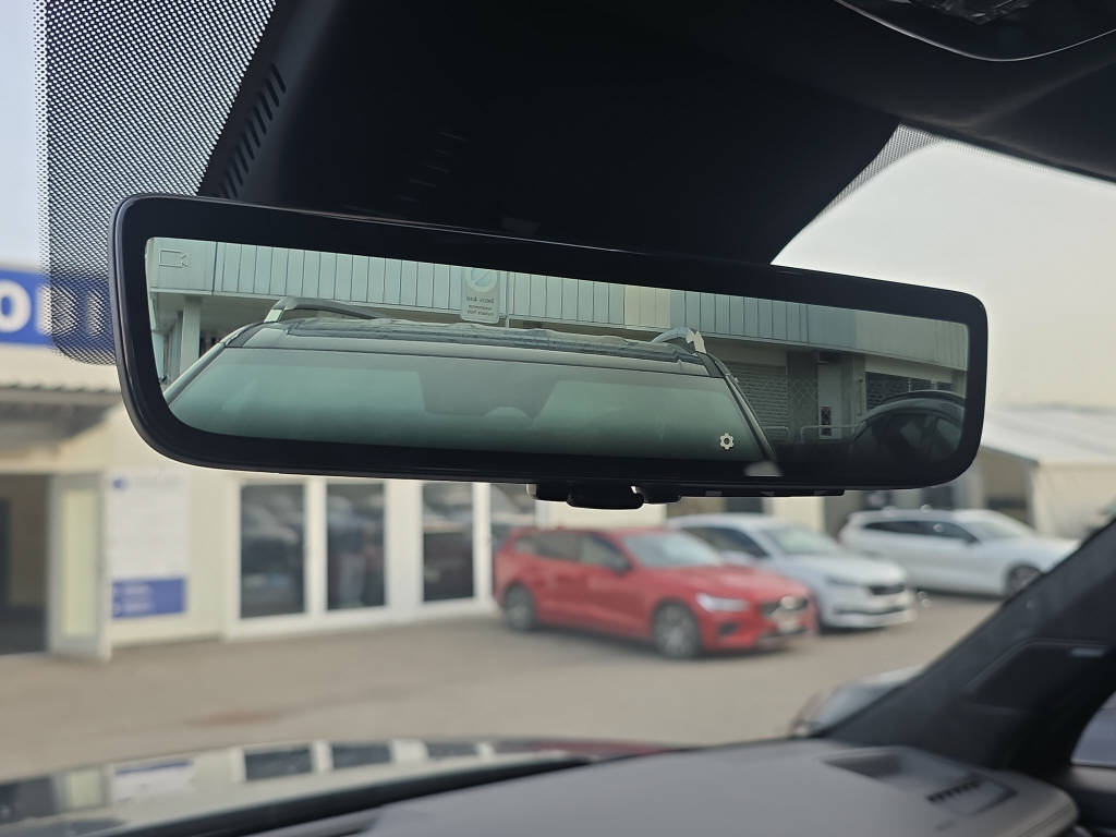 HYUNDAI Santa Fe 1.6 T-GDi PHEV Calligraphy AWD 7Plätzer-image-31
