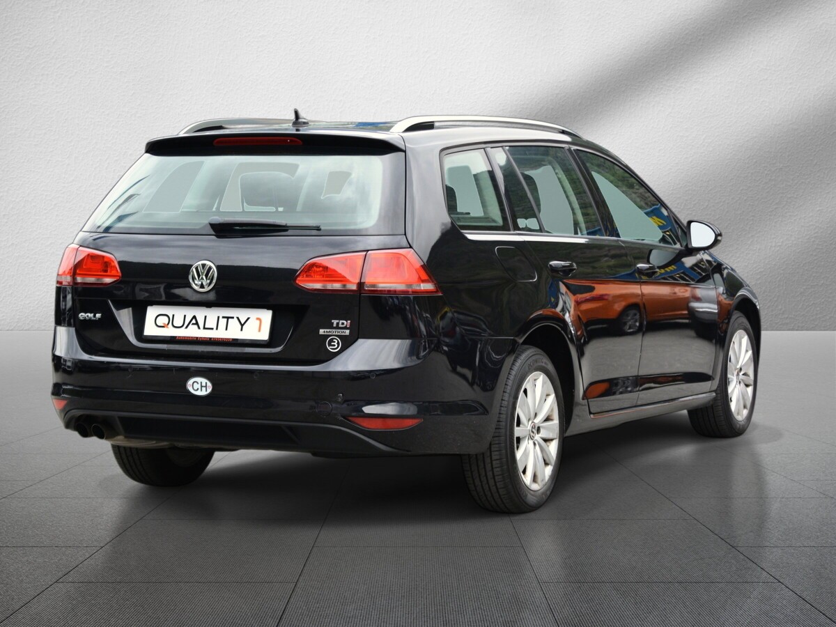 VW Golf Variant 1.6 TDI Cup 4Motion-image-6