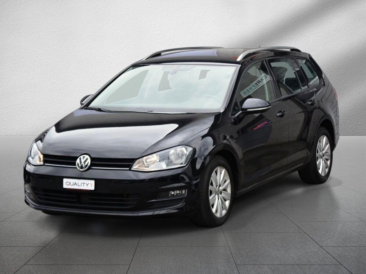 VW Golf Variant 1.6 TDI Cup 4Motion-image-1