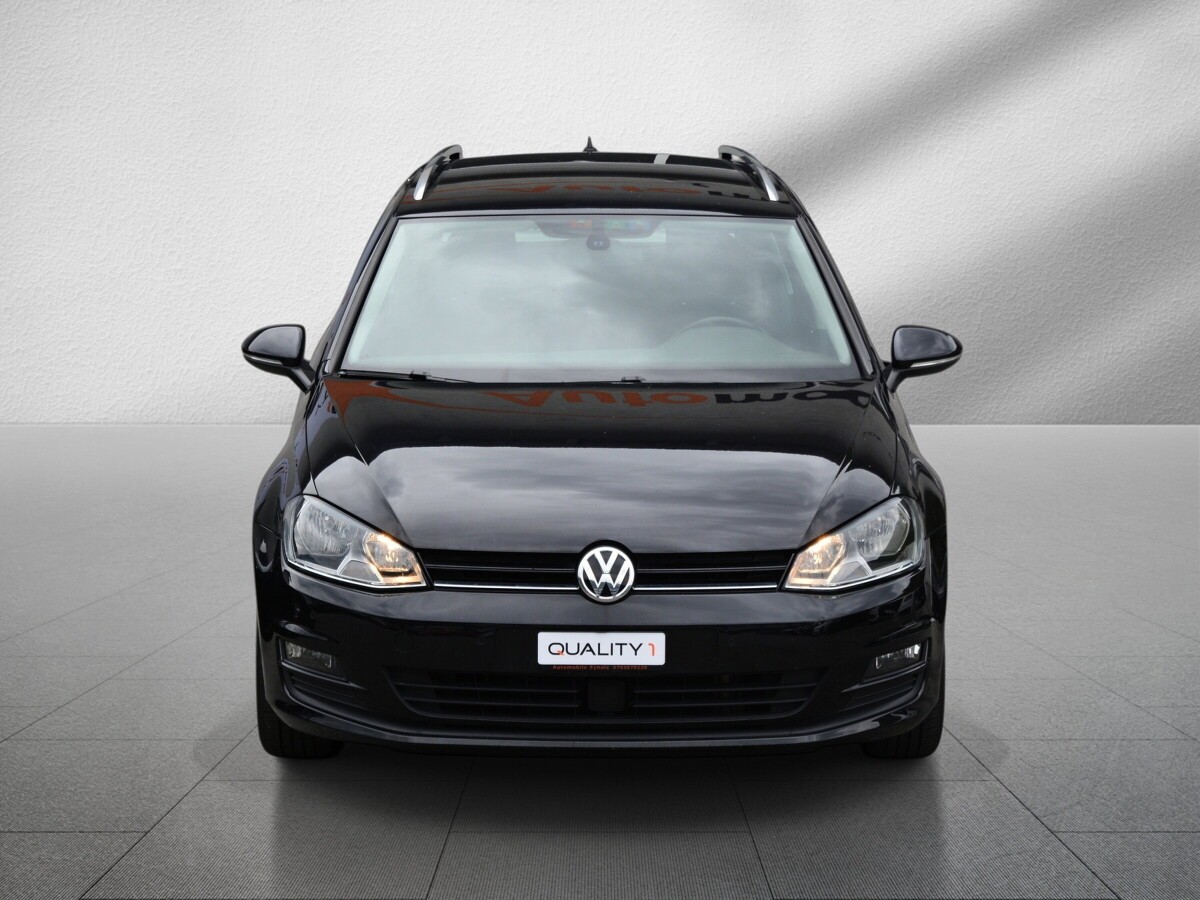 VW Golf Variant 1.6 TDI Cup 4Motion-image-2