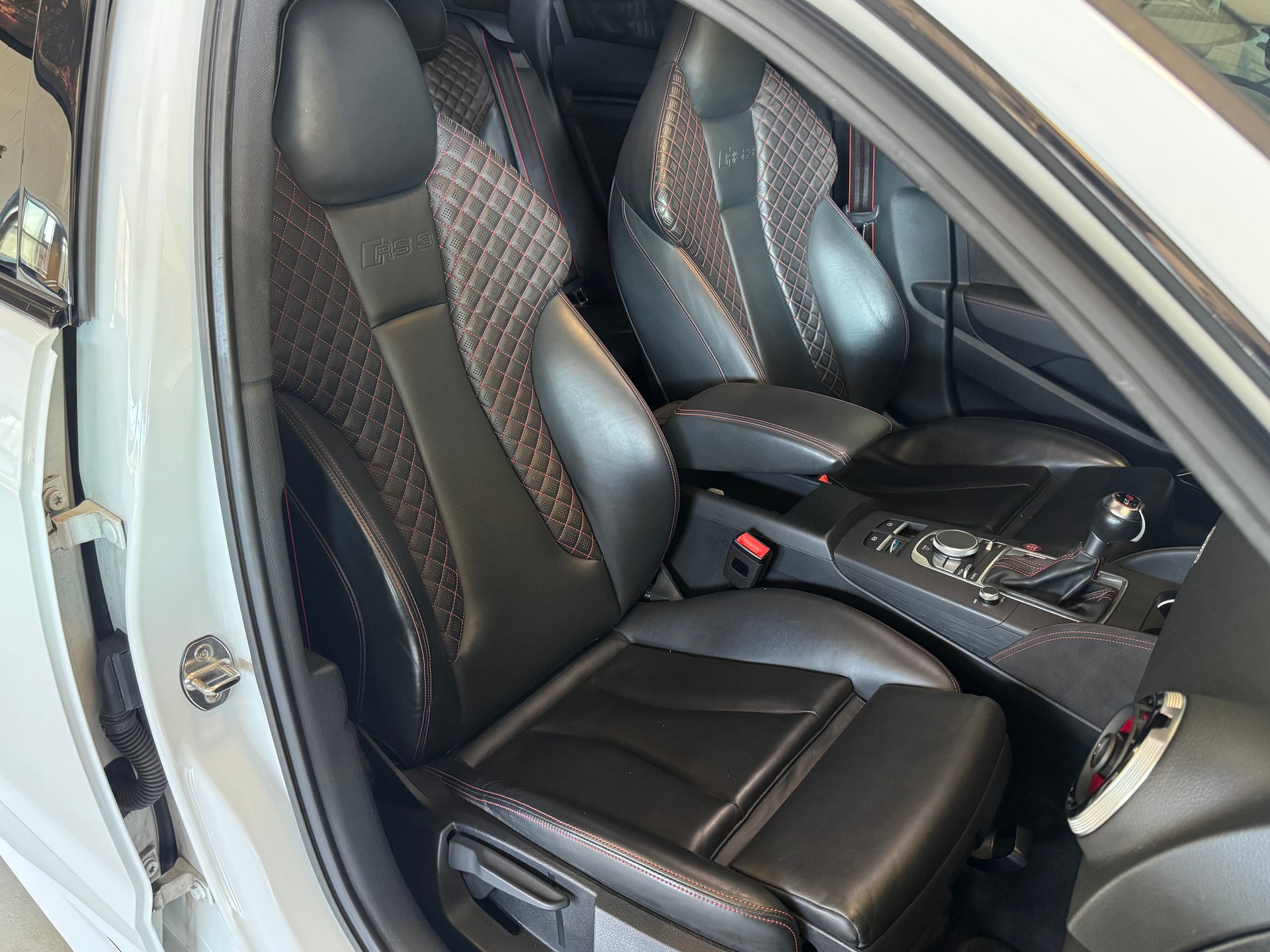 AUDI RS3-image-5
