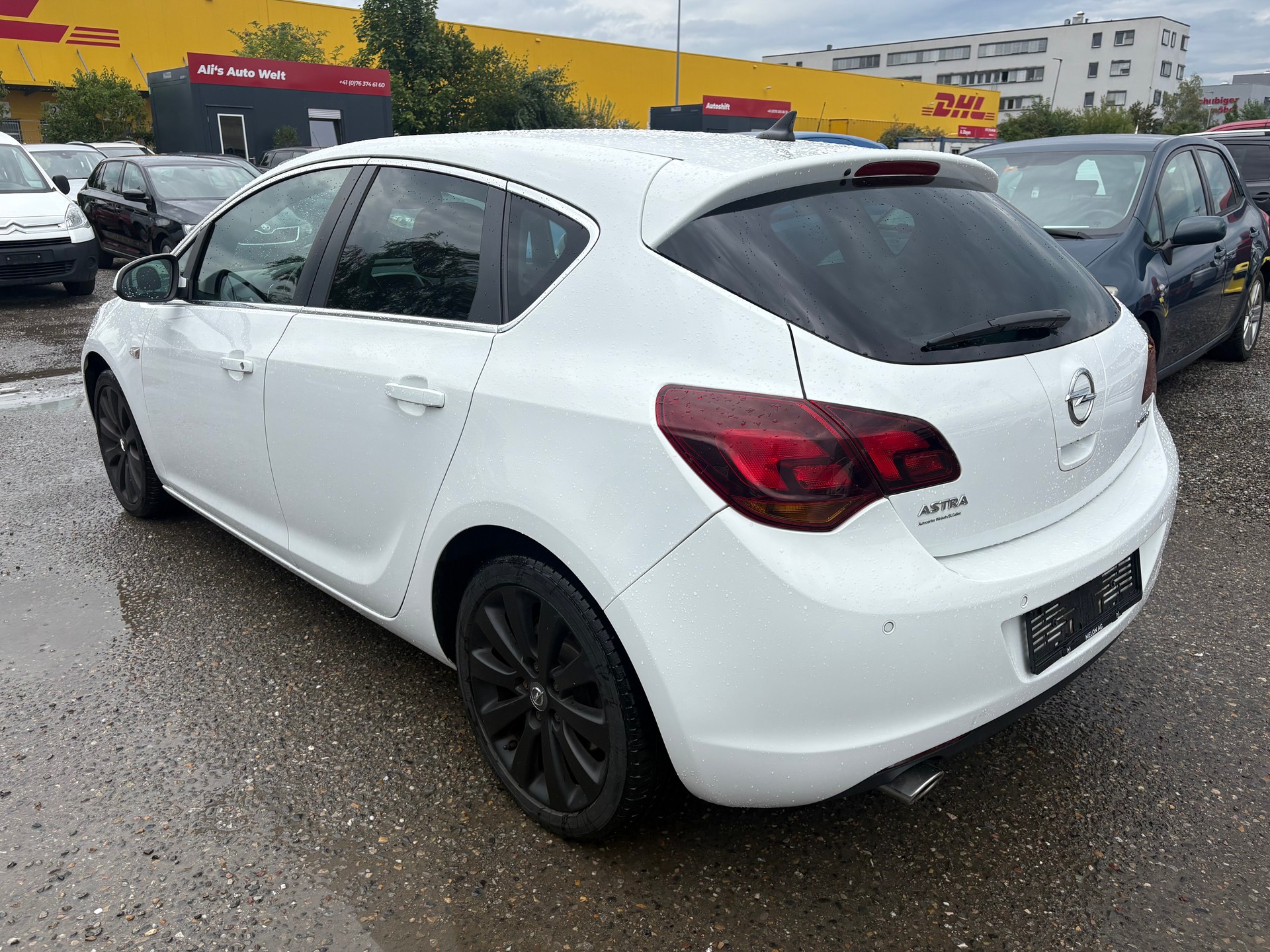 OPEL ASTRA-image-4