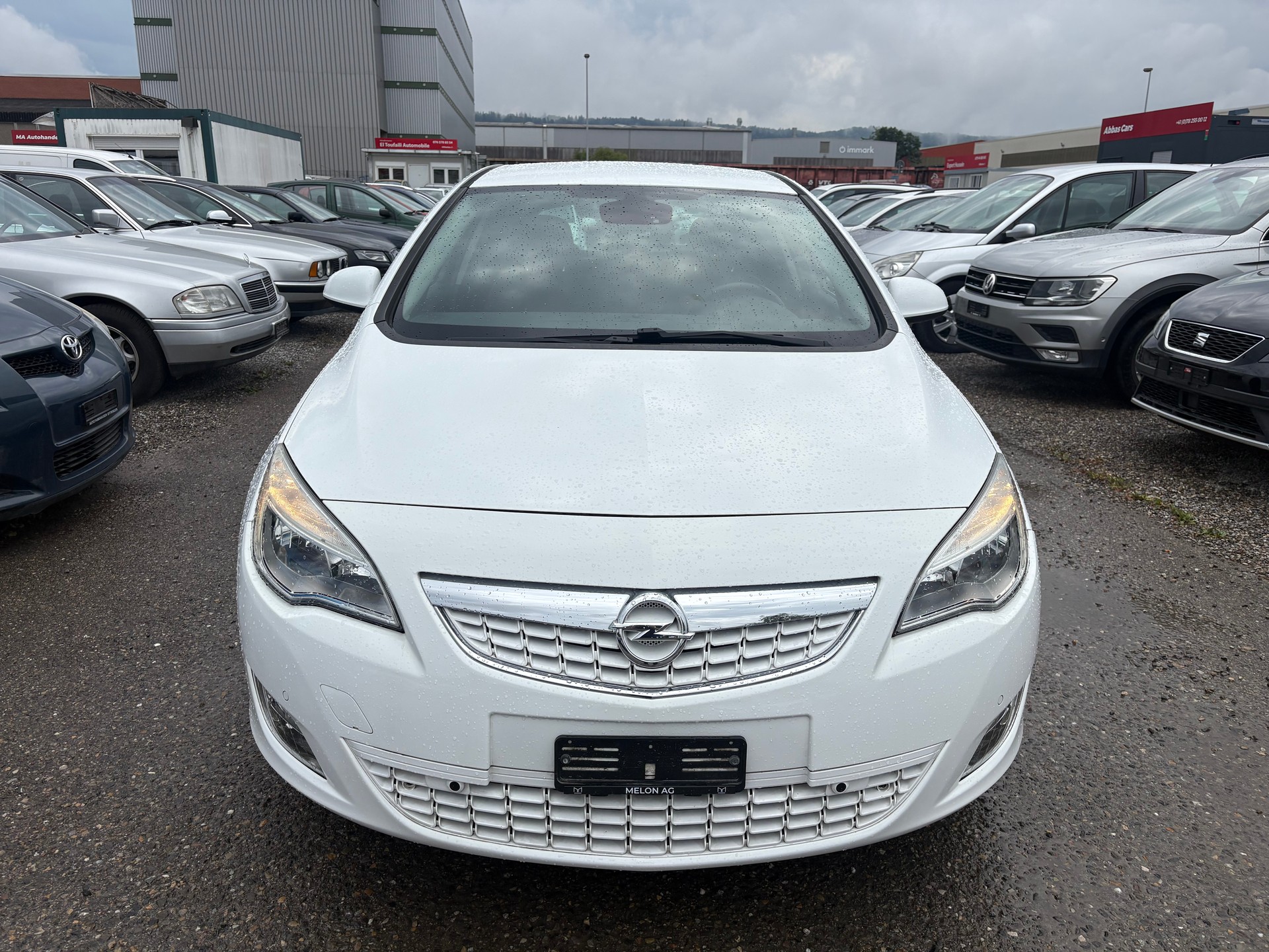 OPEL ASTRA-showroom-element-1