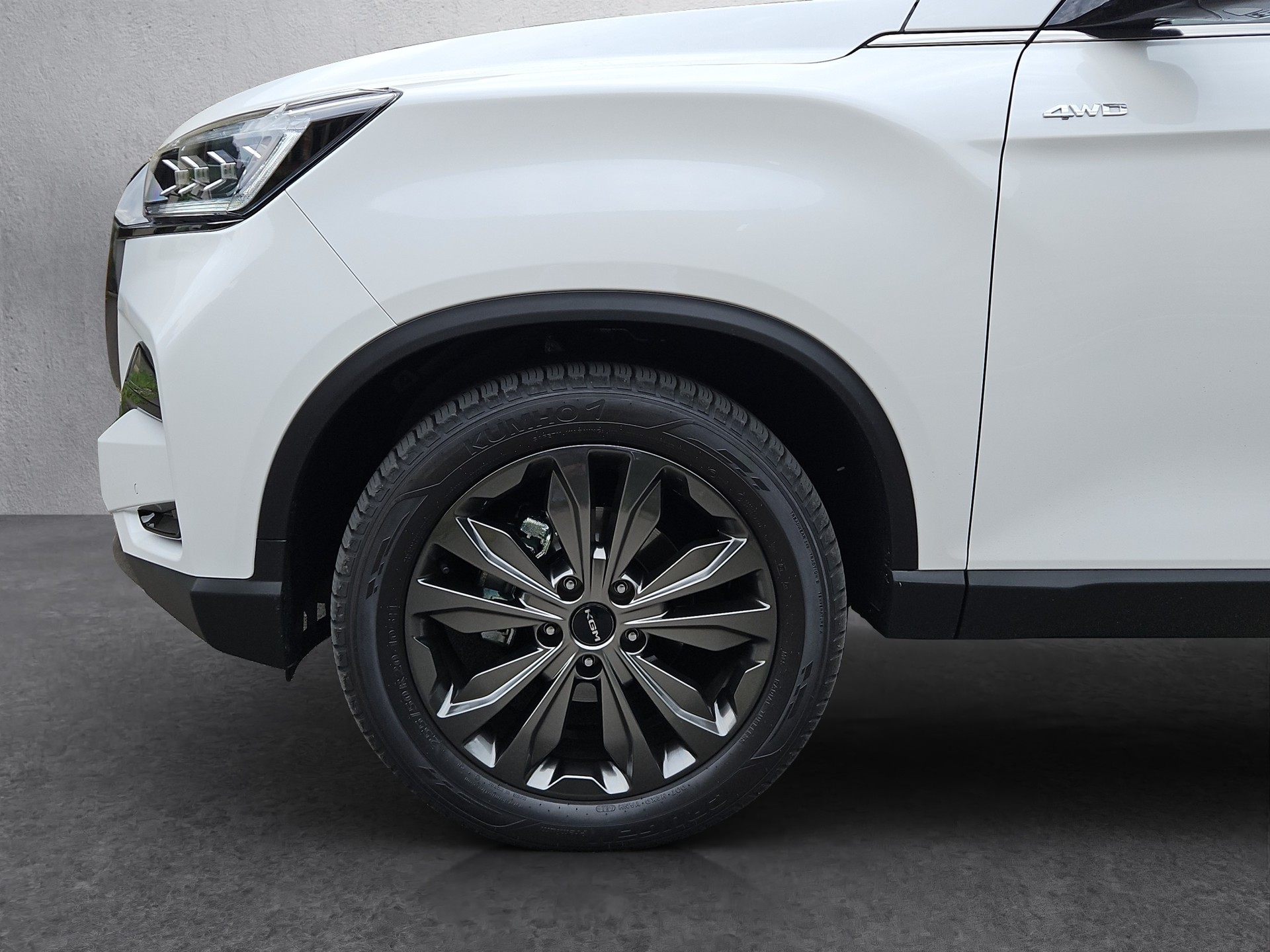 KGM-SsangYong Rexton 2.2 Diesel Blackline 4WD - 3'500kg-image-23