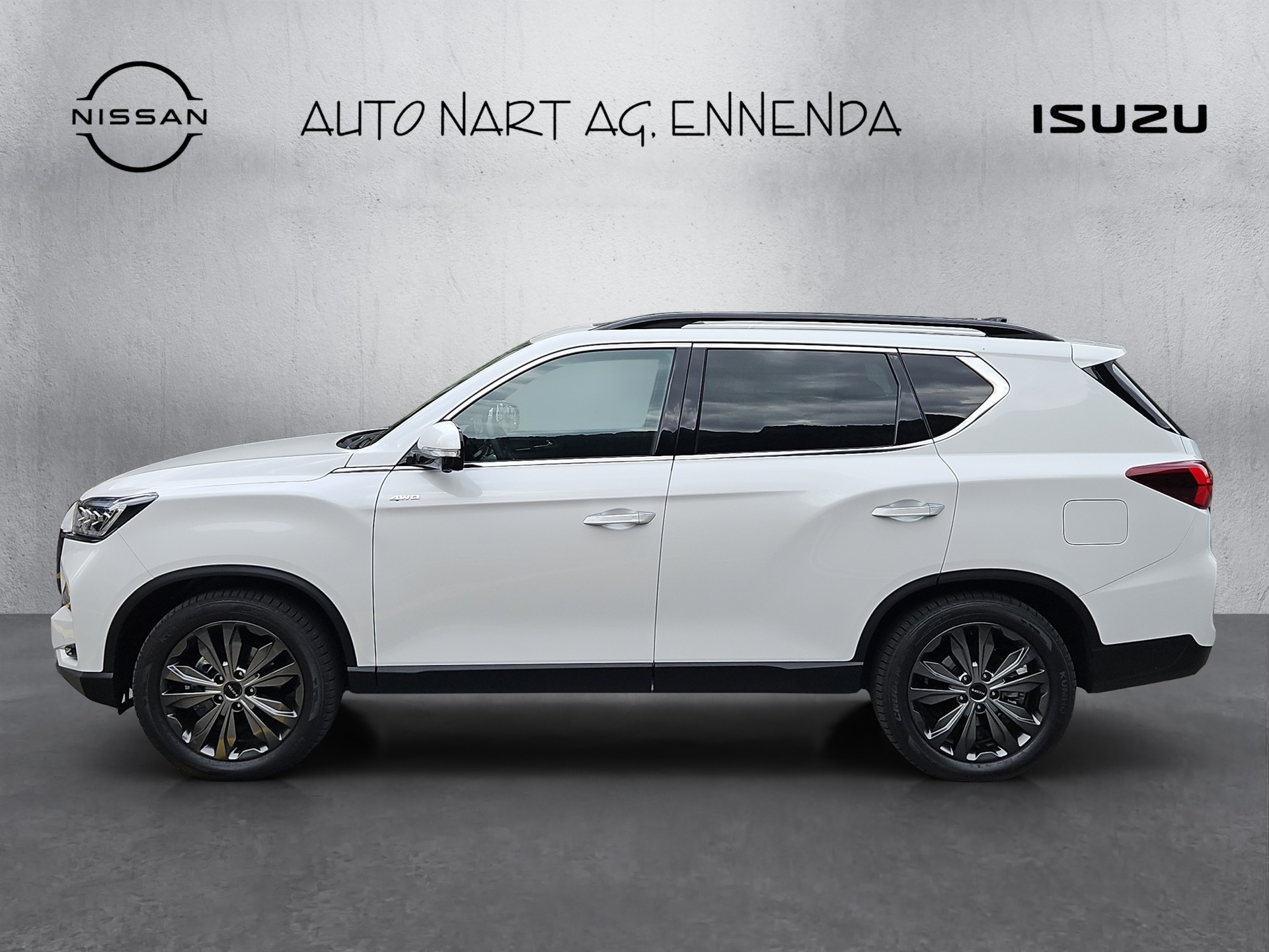 KGM-SsangYong Rexton 2.2 Diesel Blackline 4WD - 3'500kg-image-1