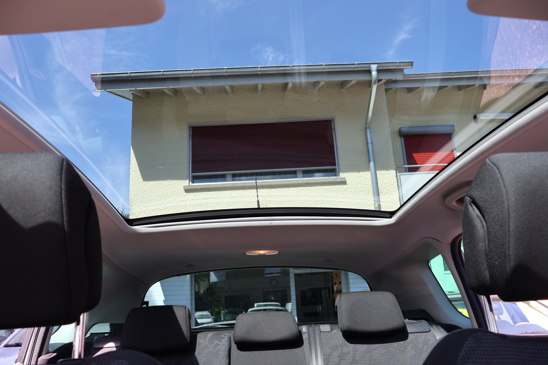 PEUGEOT 3008 1.6 16V T Platinum Tiptronic-image-15