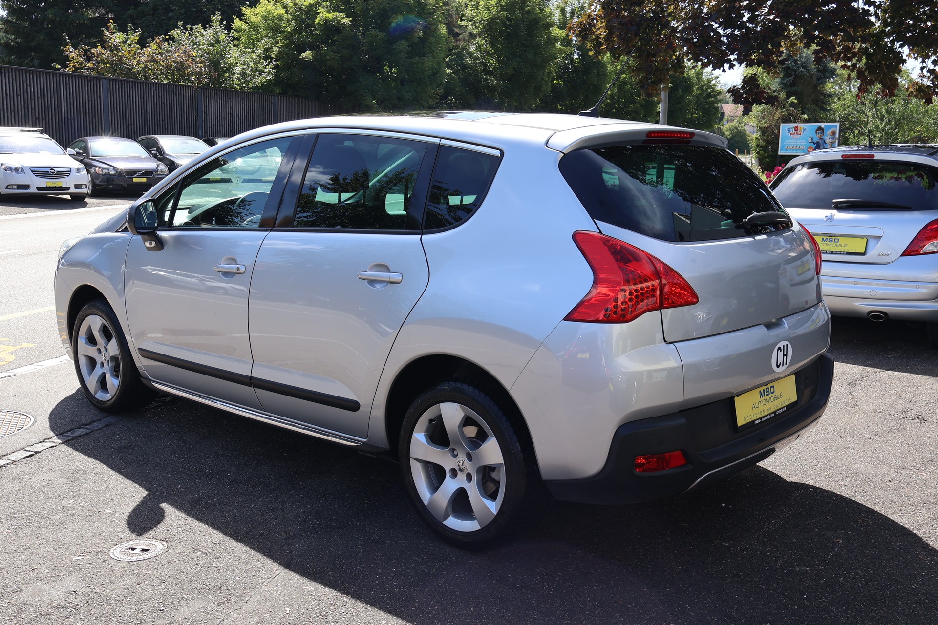 PEUGEOT 3008 1.6 16V T Platinum Tiptronic-image-5