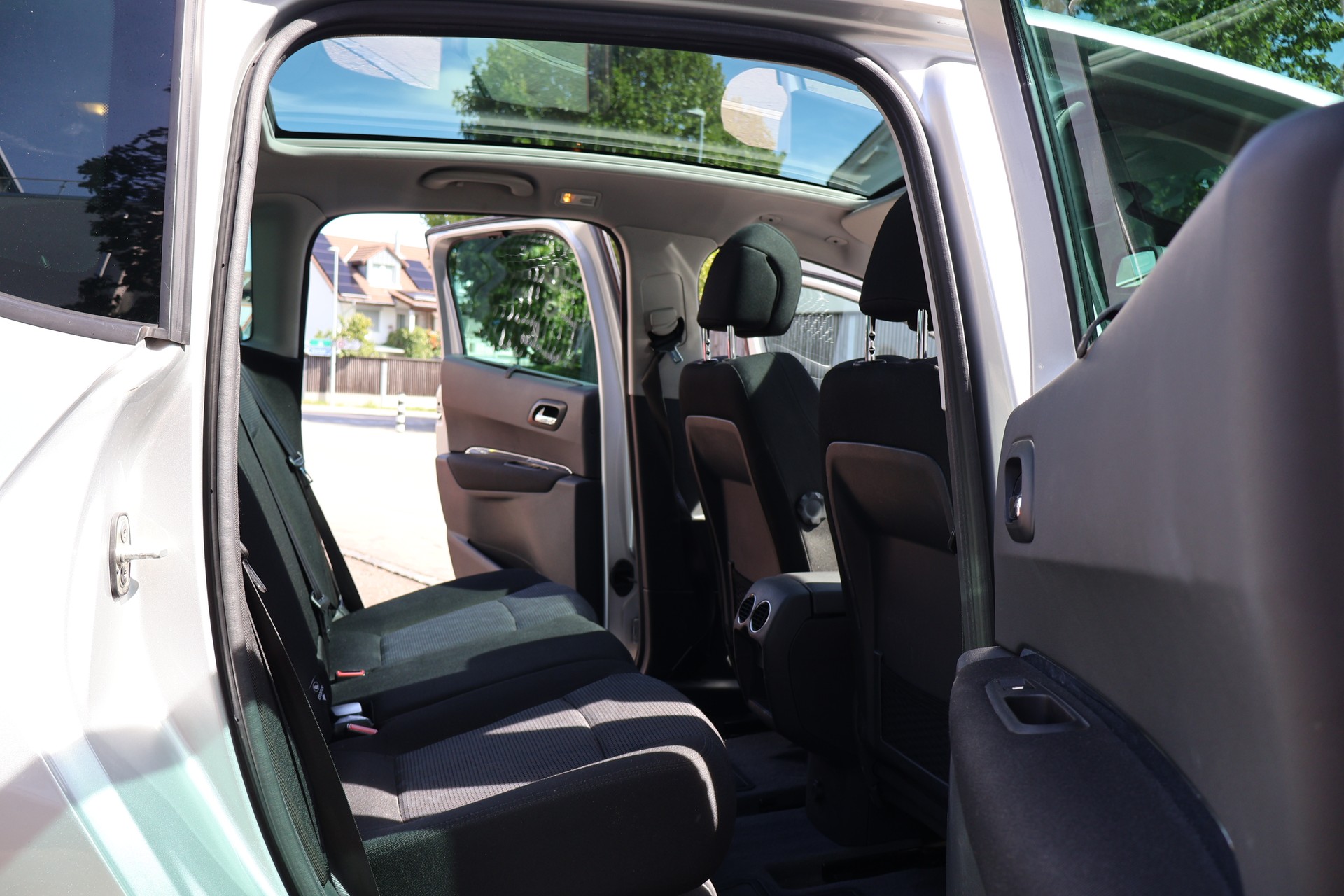 PEUGEOT 3008 1.6 16V T Platinum Tiptronic-image-13