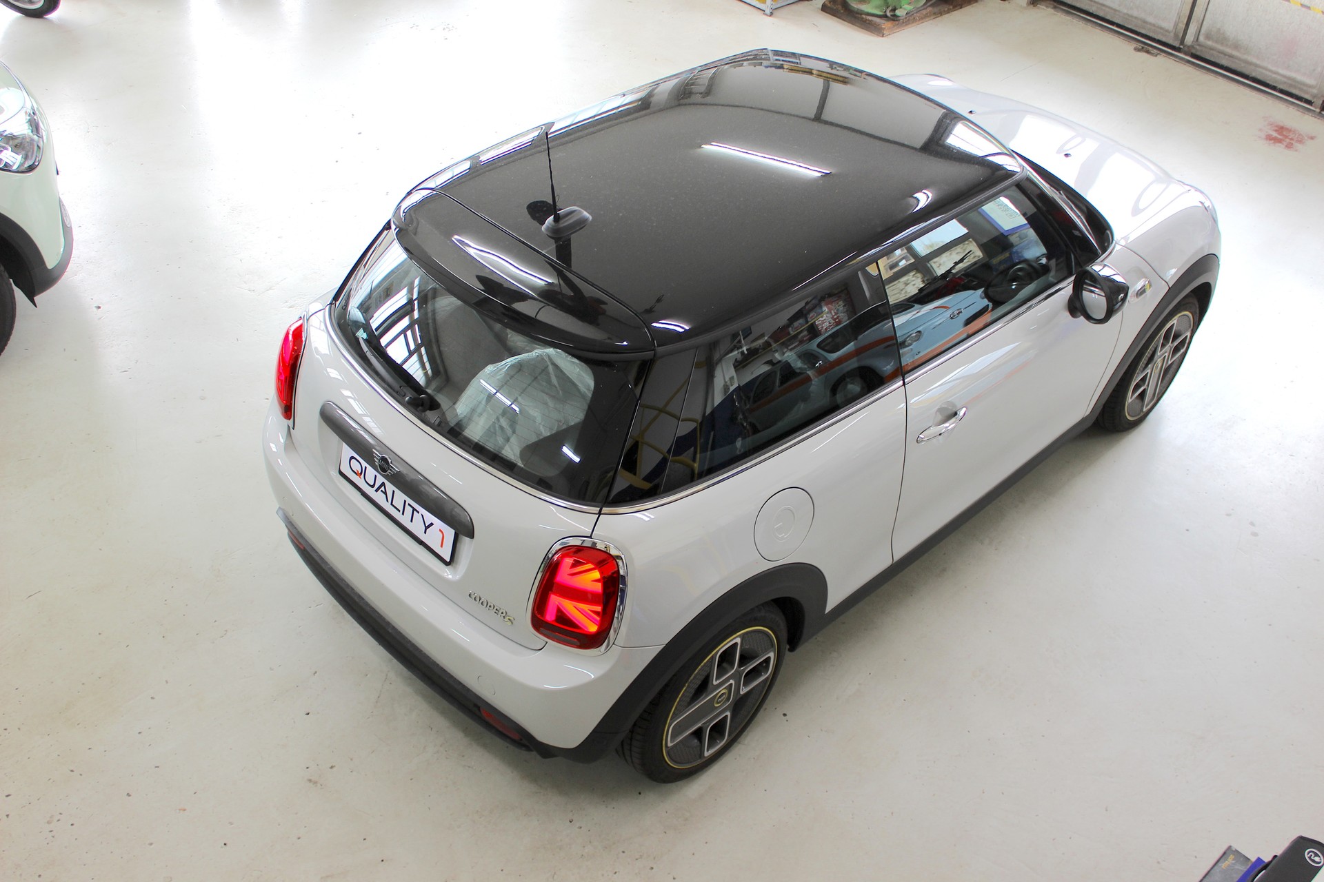 MINI Cooper SE 💥 TOP Ausstattung 💥 Schnäppchen zum Selber aufbereiten-image-3