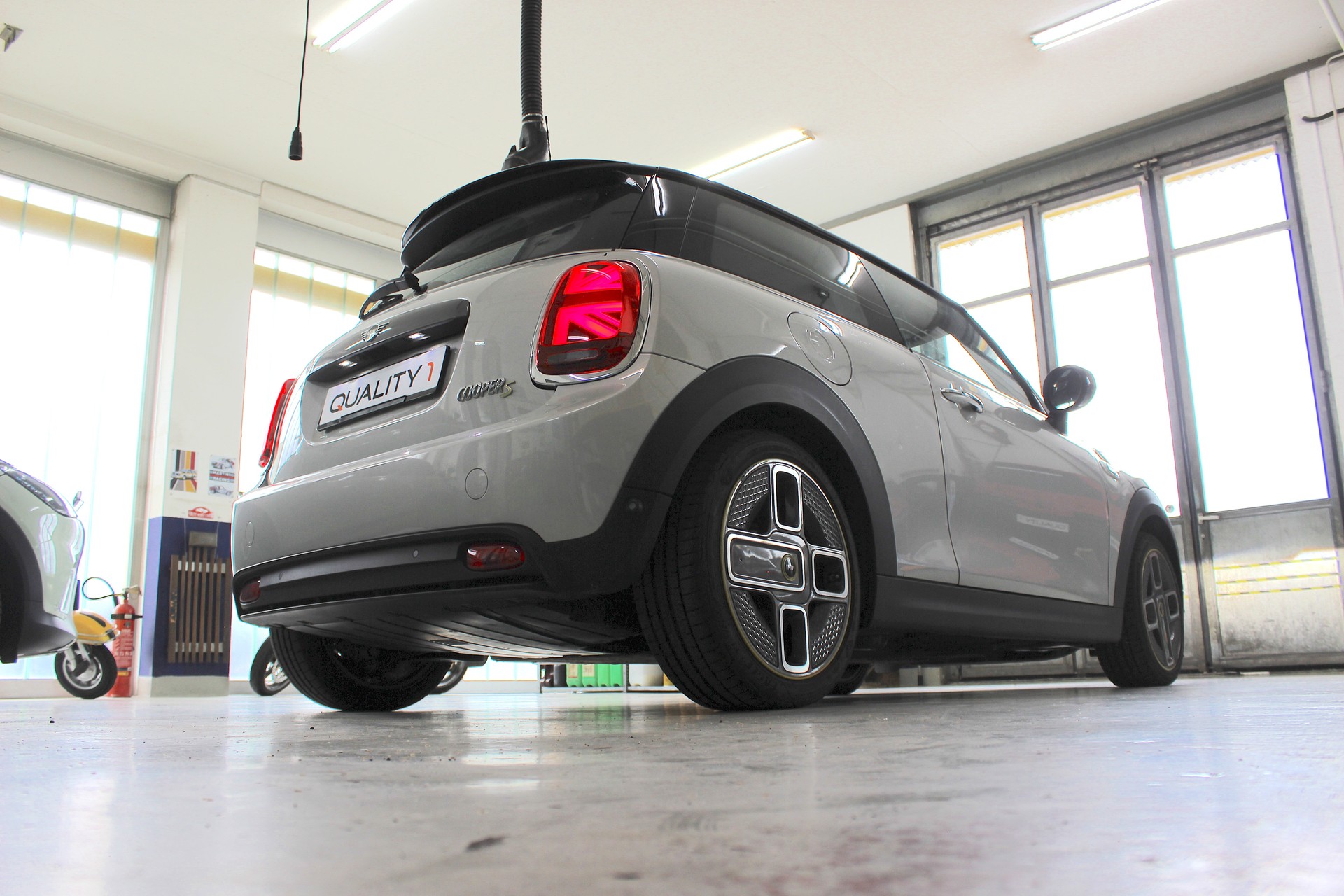 MINI Cooper SE 💥 TOP Ausstattung 💥 Schnäppchen zum Selber aufbereiten-image-5