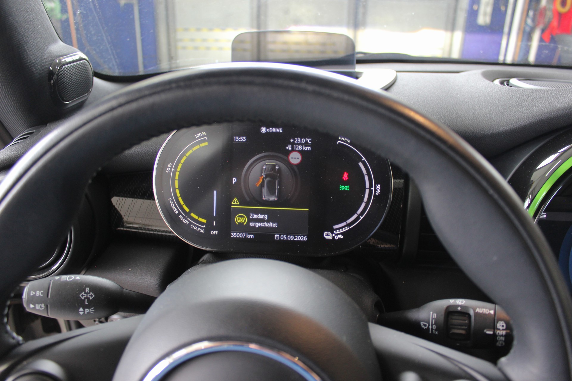 MINI Cooper SE 💥 TOP Ausstattung 💥 Schnäppchen zum Selber aufbereiten-image-16
