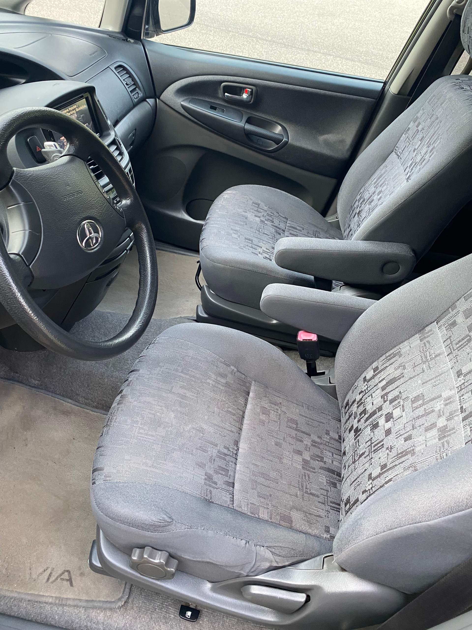 TOYOTA Frisch ab MFK – 8-fach bereift-image-6